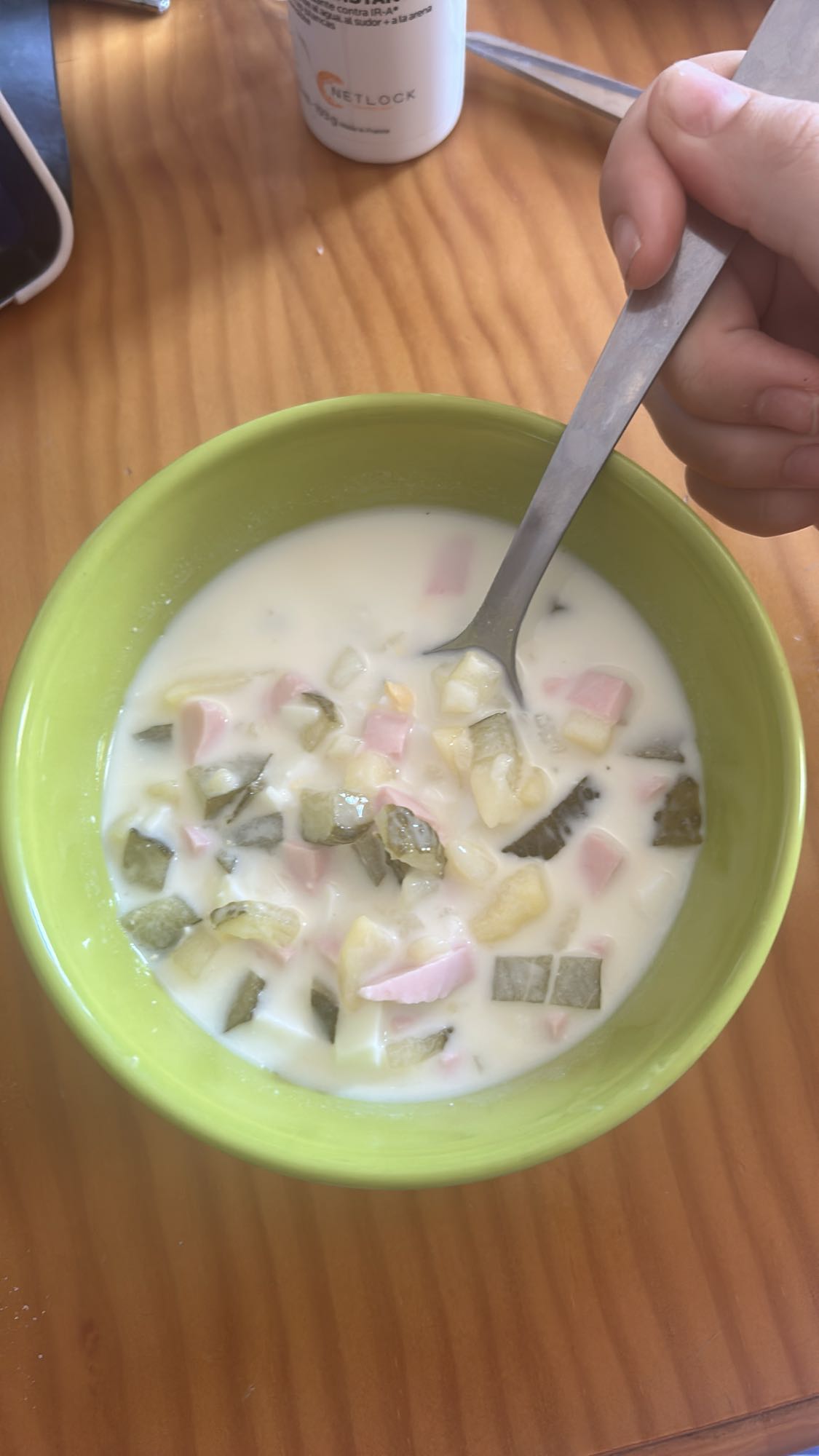 ensalada fría con yogur