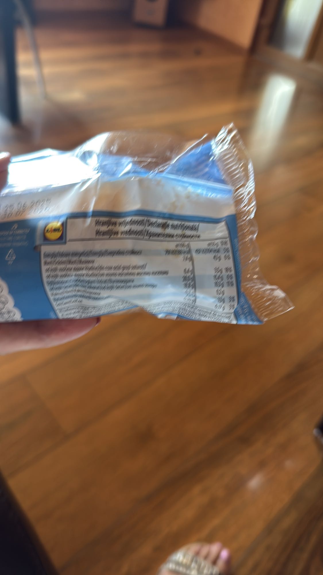 Brânză proaspătă ambalată