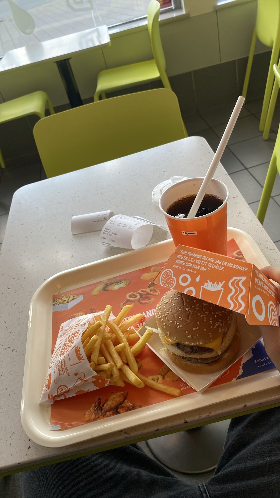 Hamburgermeny med läsk