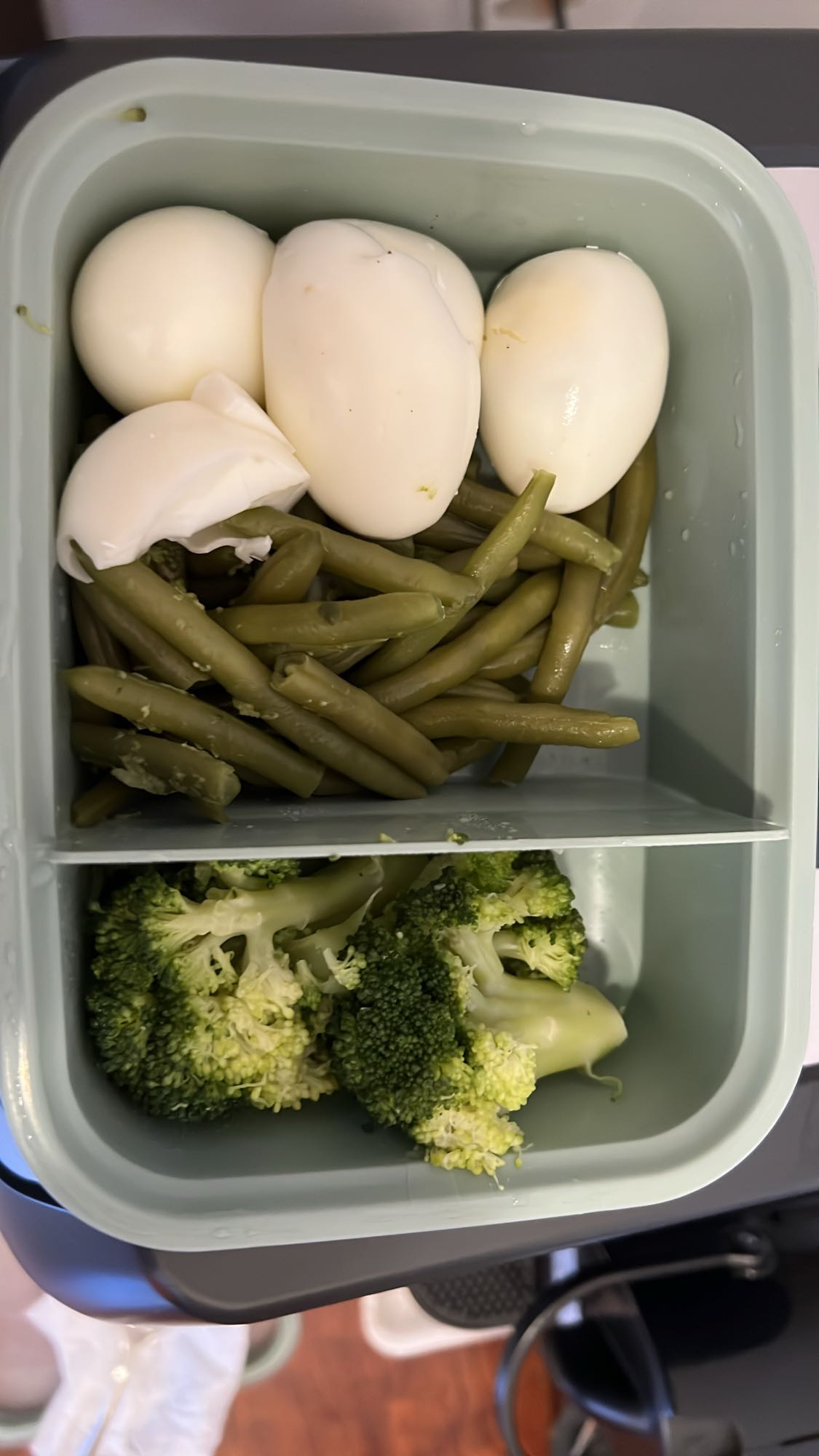 Yumurta ve Sebze Kutusu