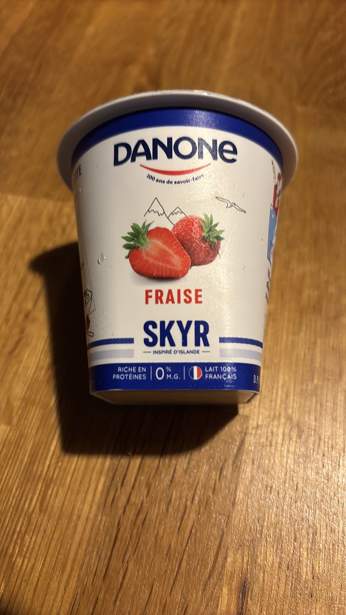 Skyr fraise Danone