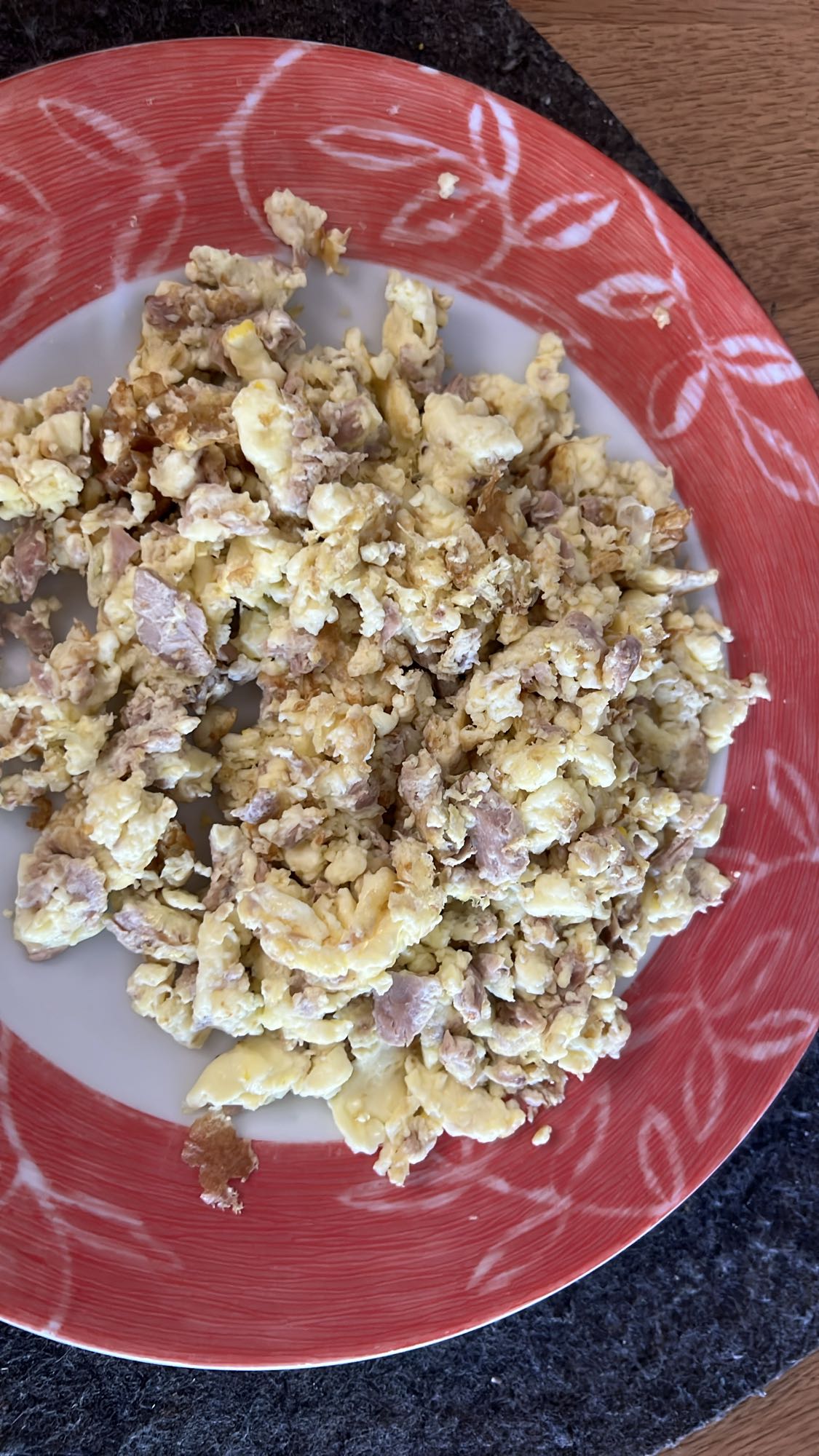 Huevos con jamón