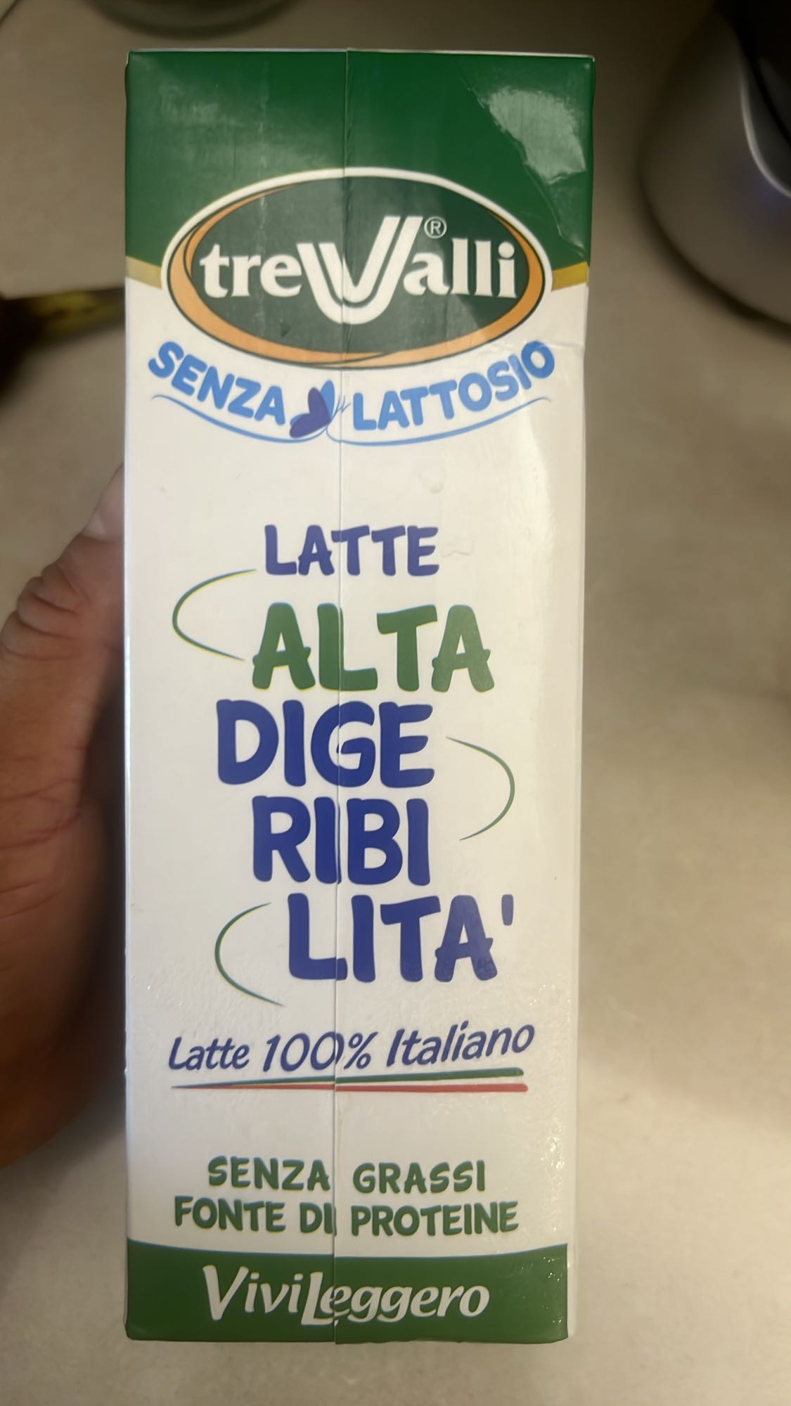 Latte scremato senza lattosio