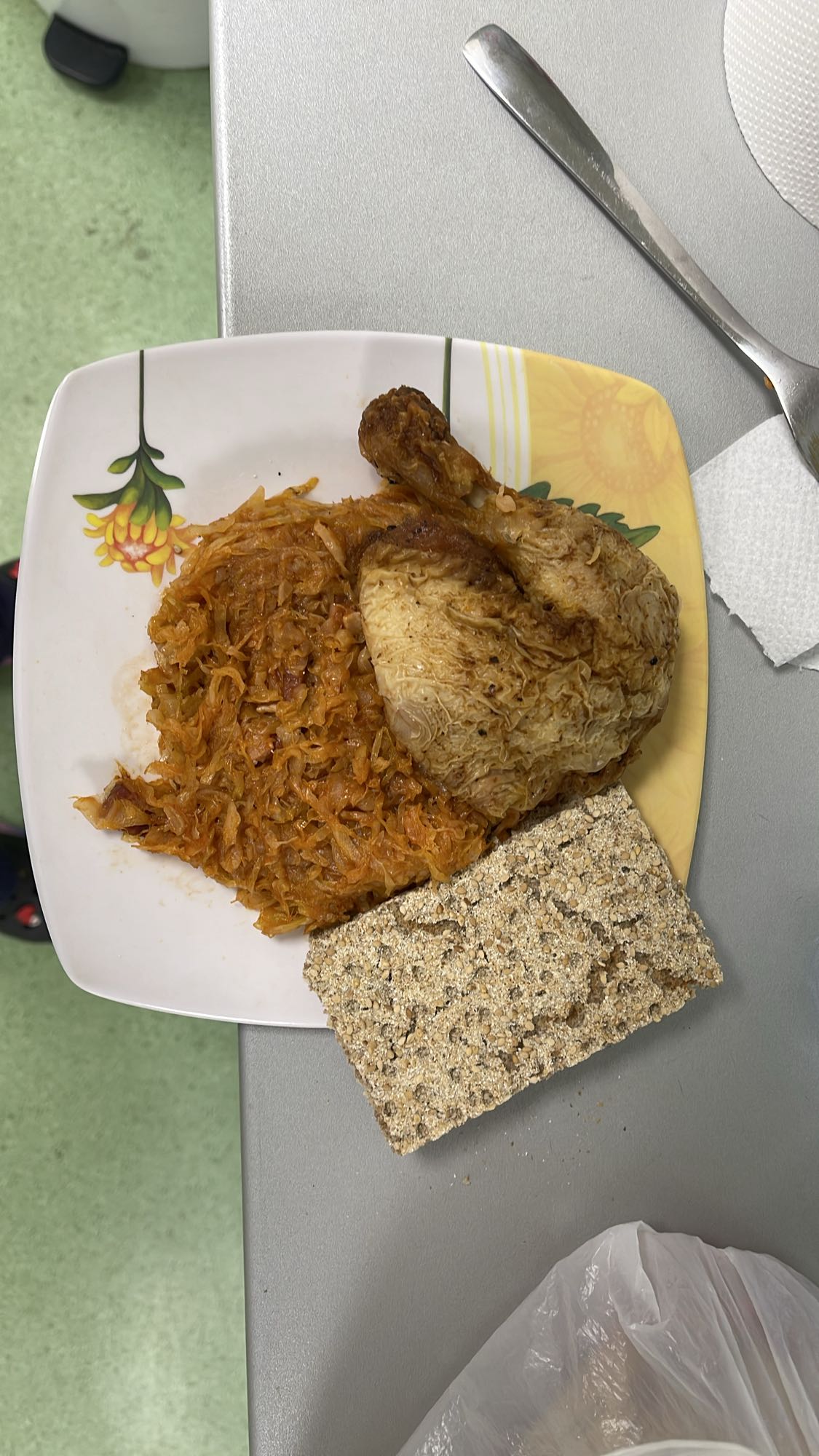 Varză cu pui și crackers