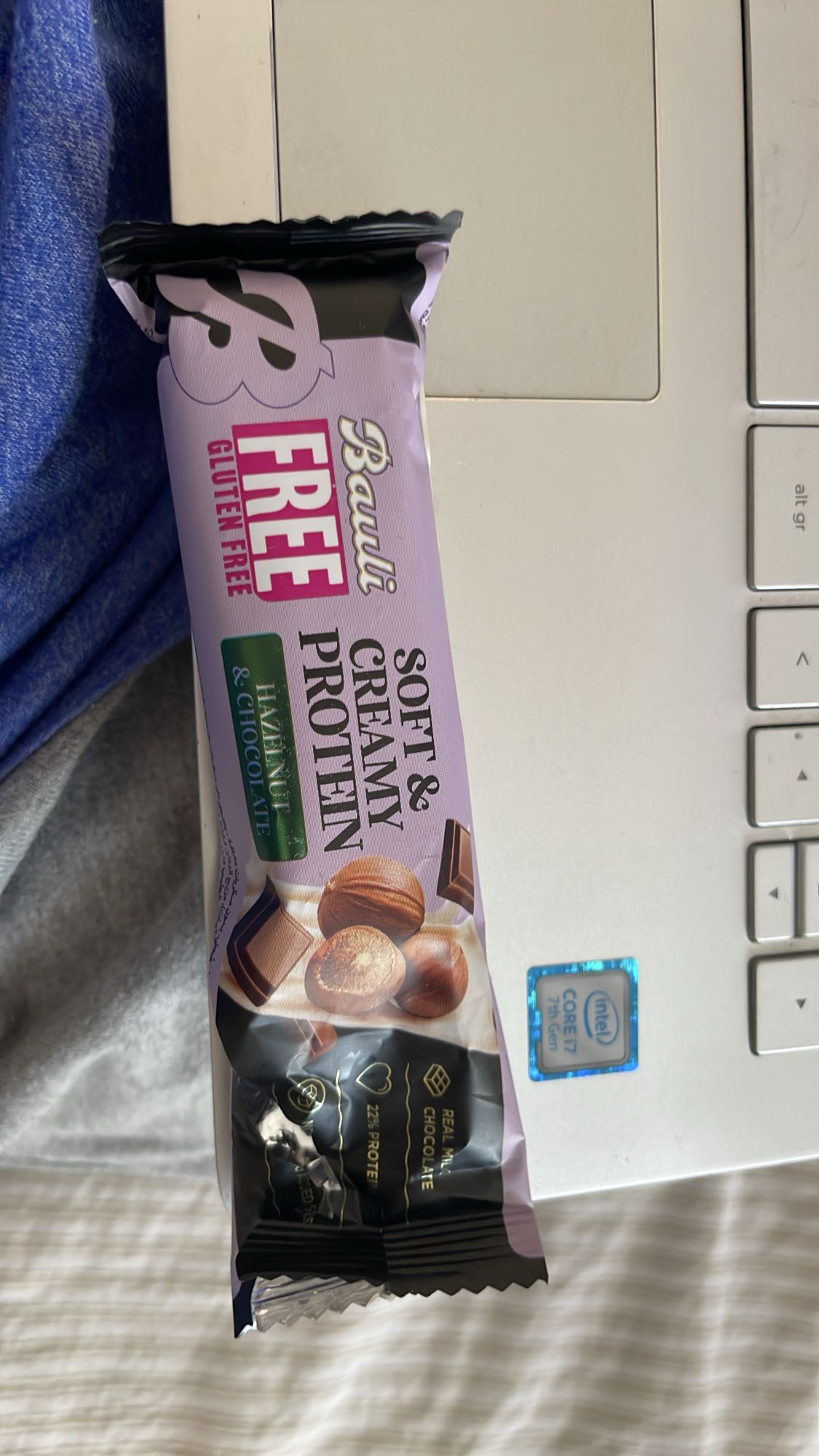 Baton proteic alună ciocolată