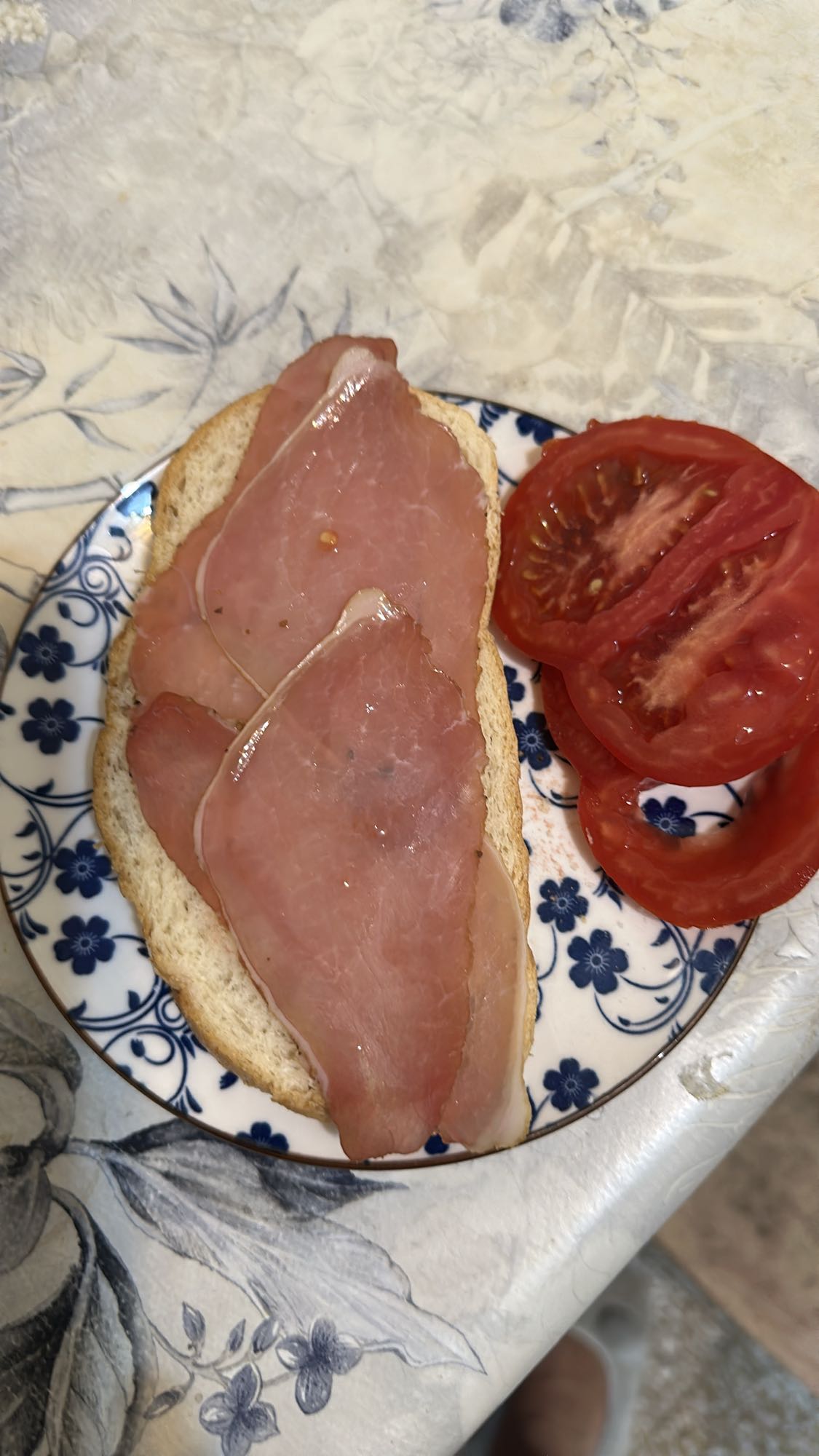 Ham Tomato Sandwich