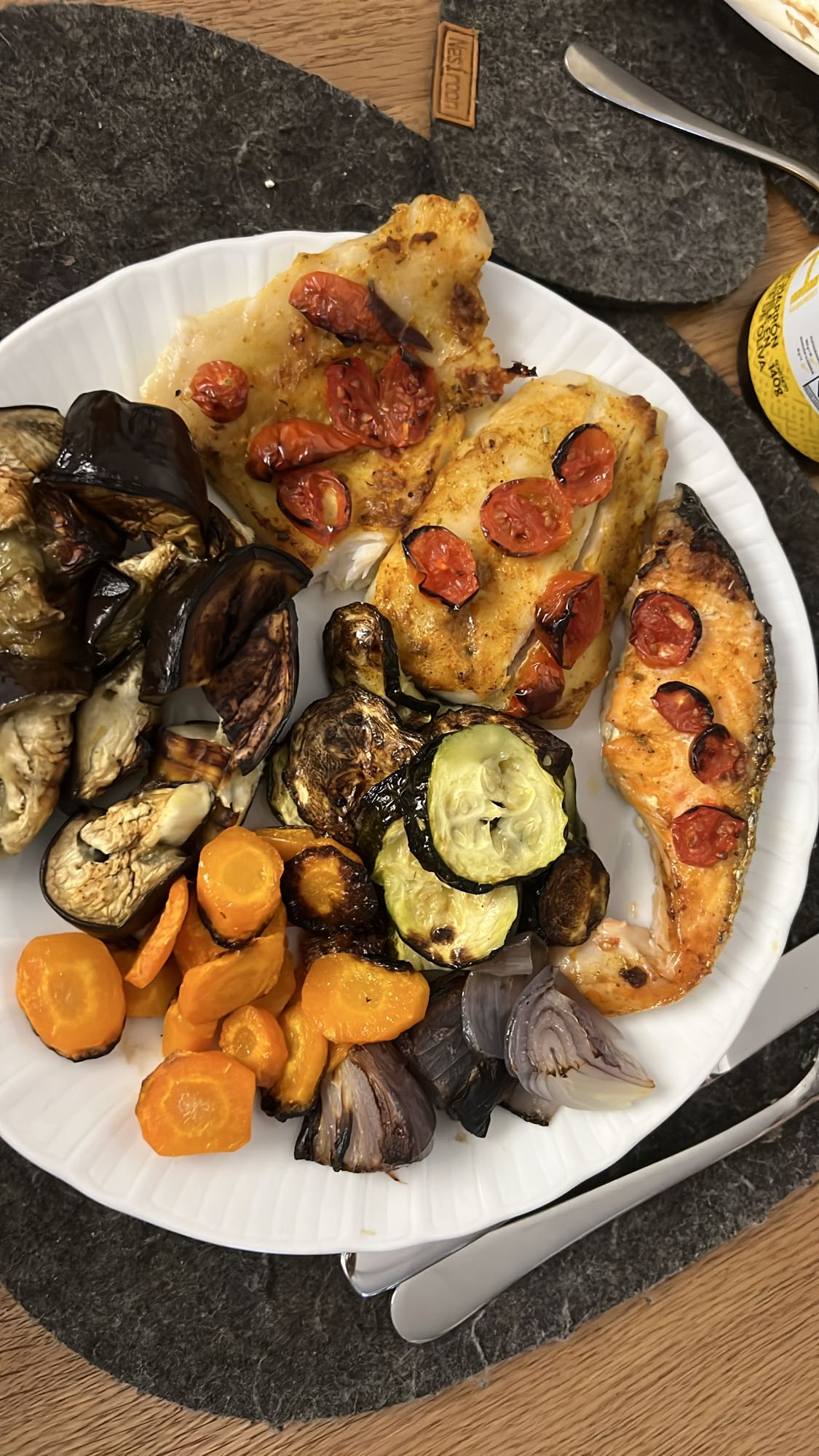 Balık ve Fırın Sebzeler