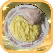 Chicken with mashed potatoes