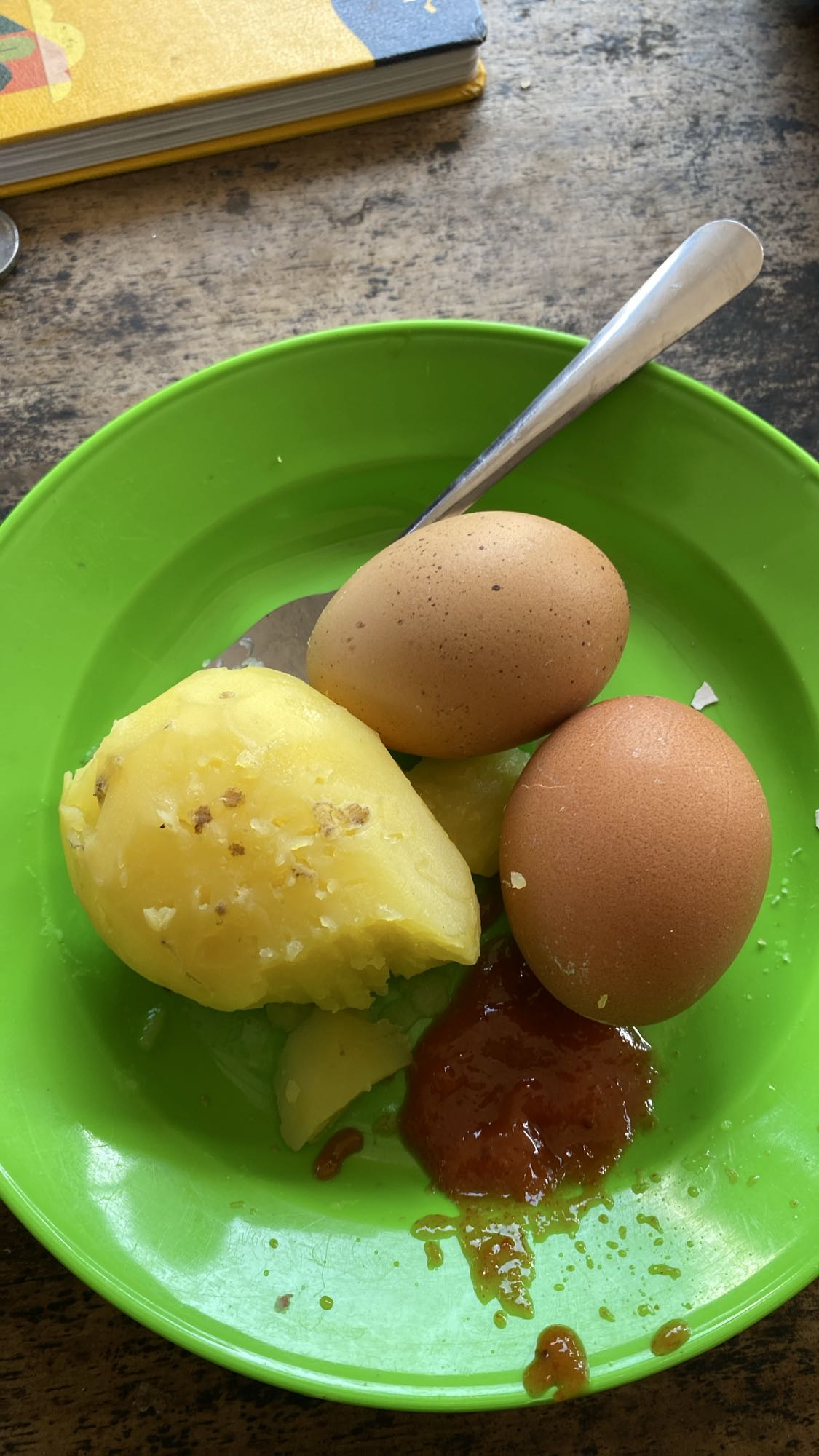 Telur Rebus Kentang Saus