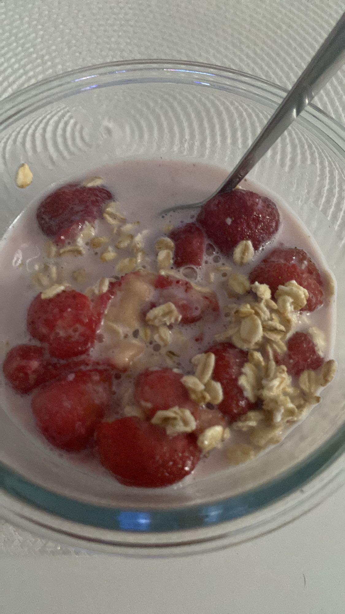 Owsianka z truskawkami