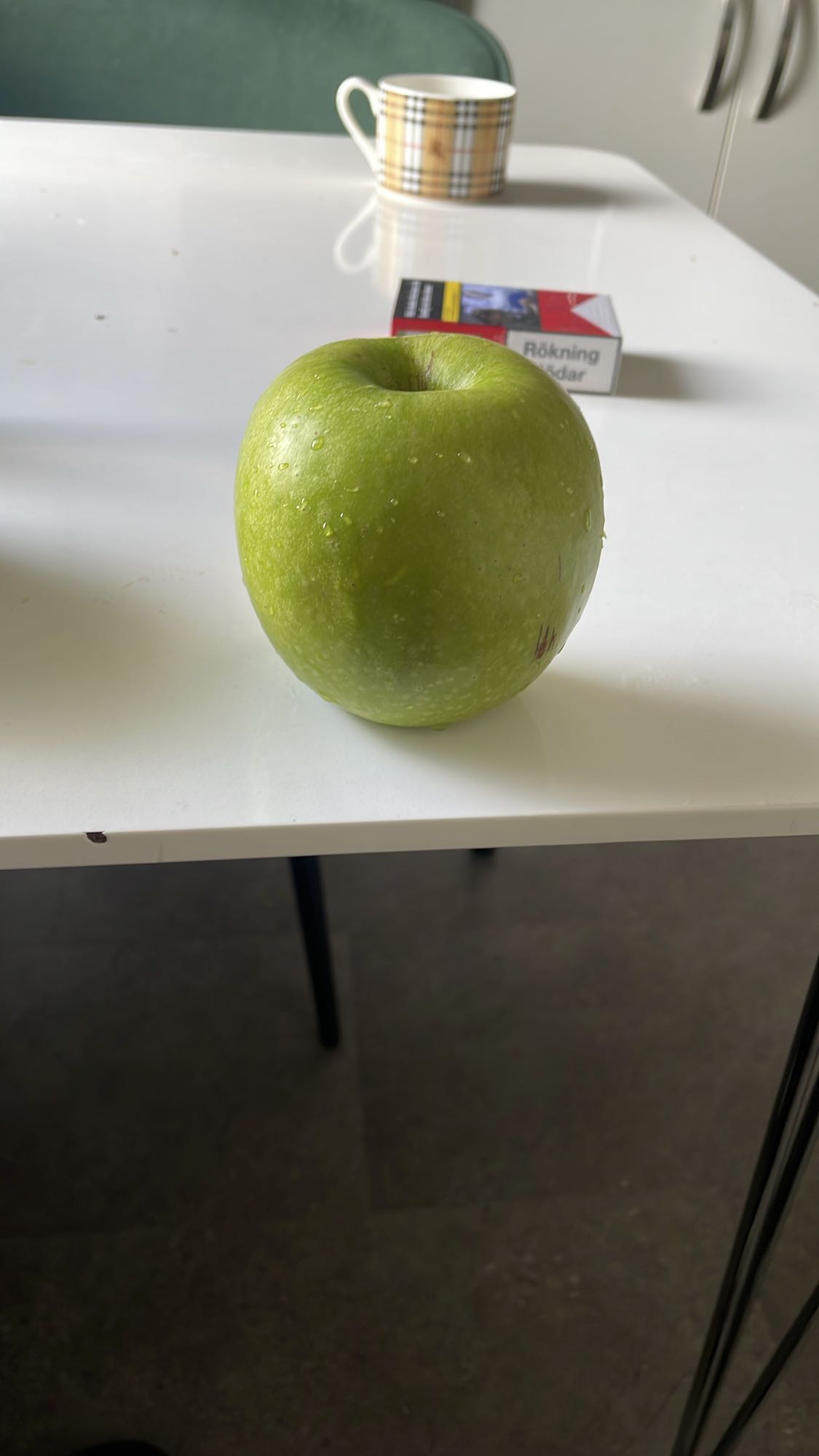 Grönt äpple