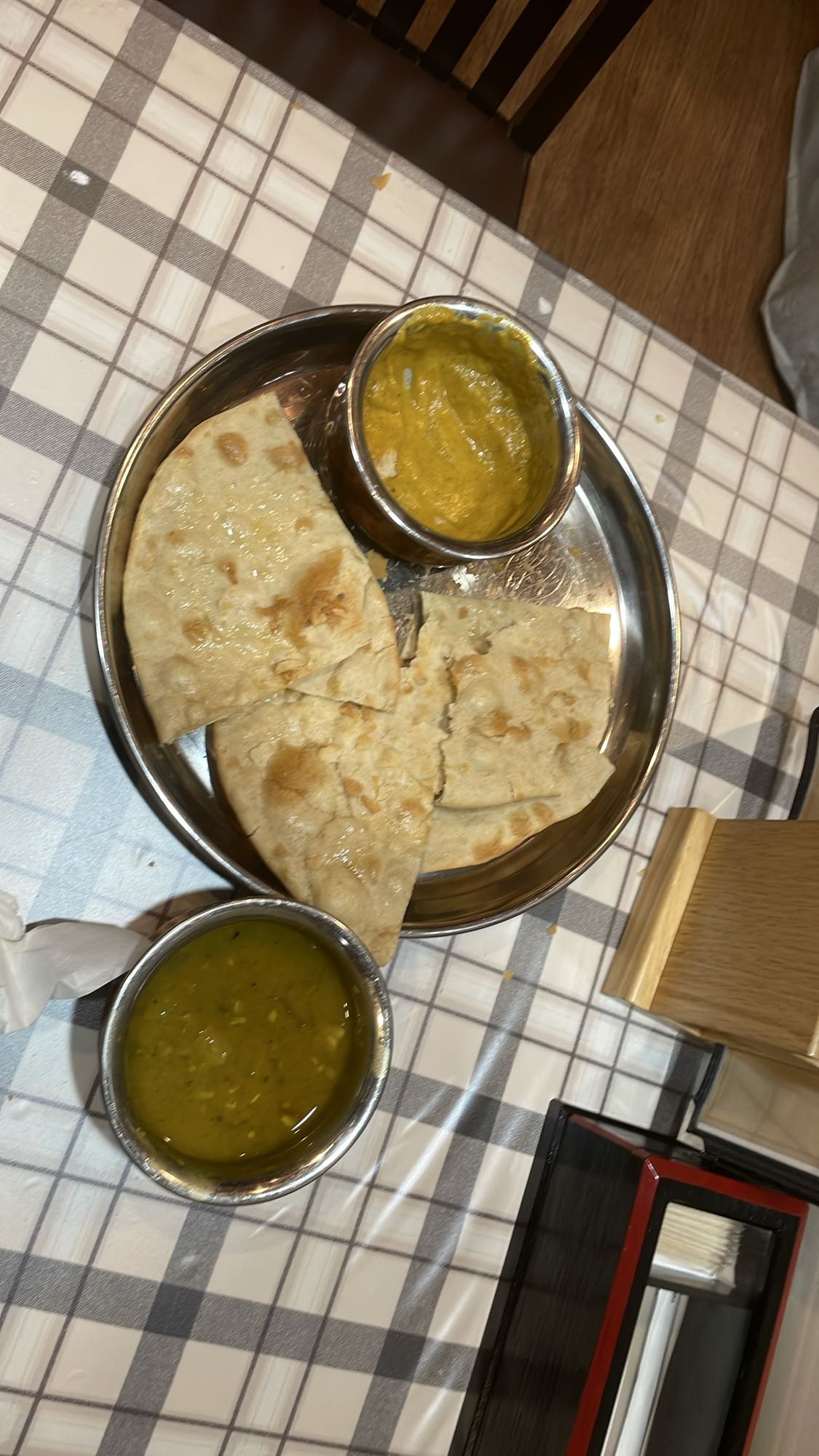 Naan with dal and curry