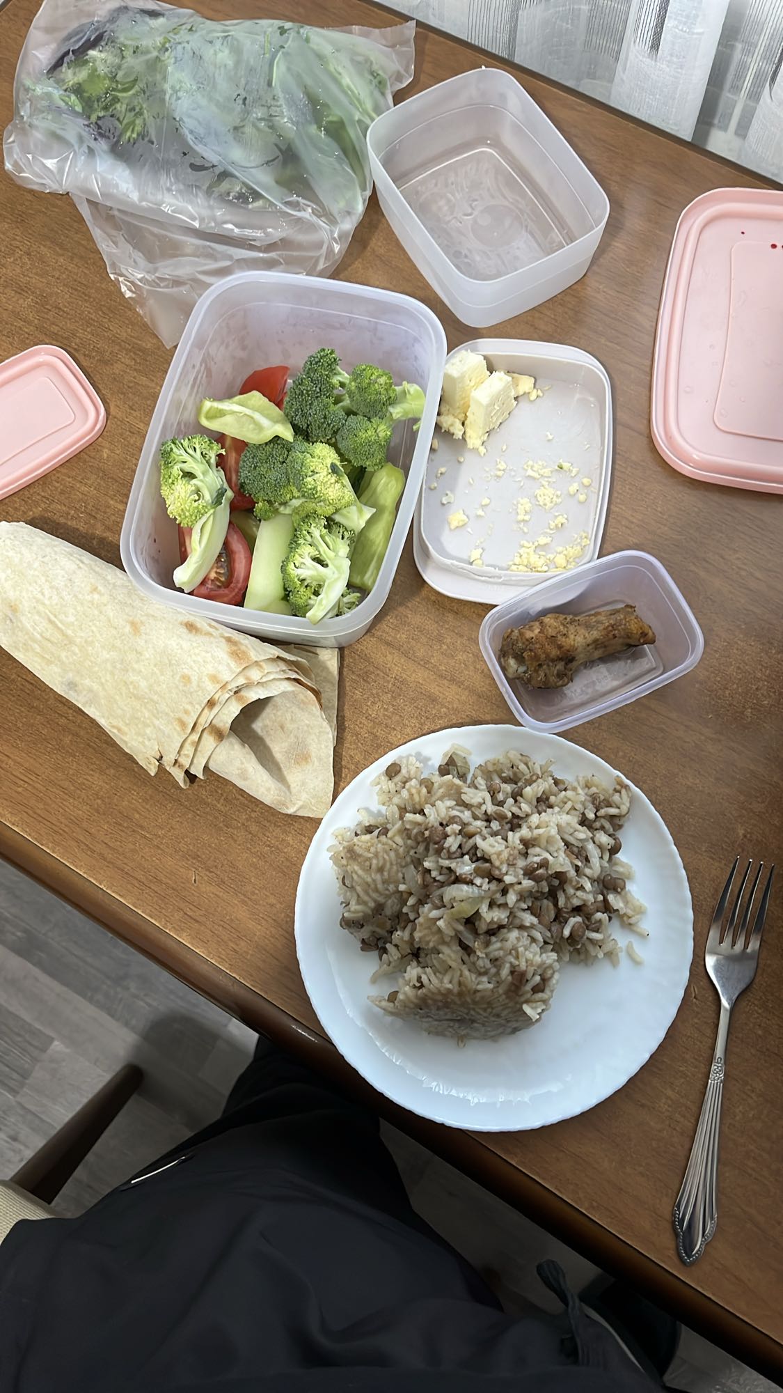 Рис с овощами и курицей