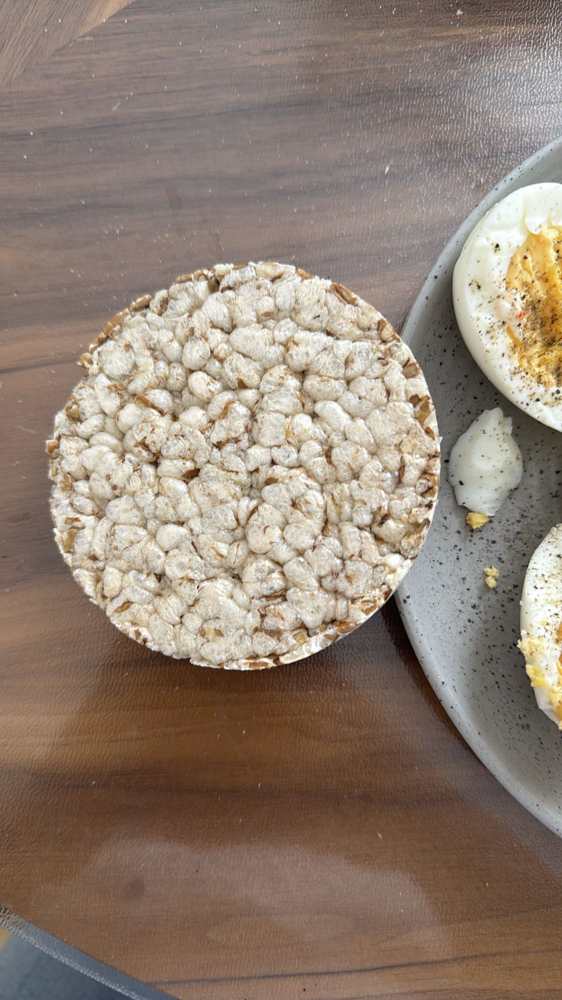 Rice cake and boiled egg