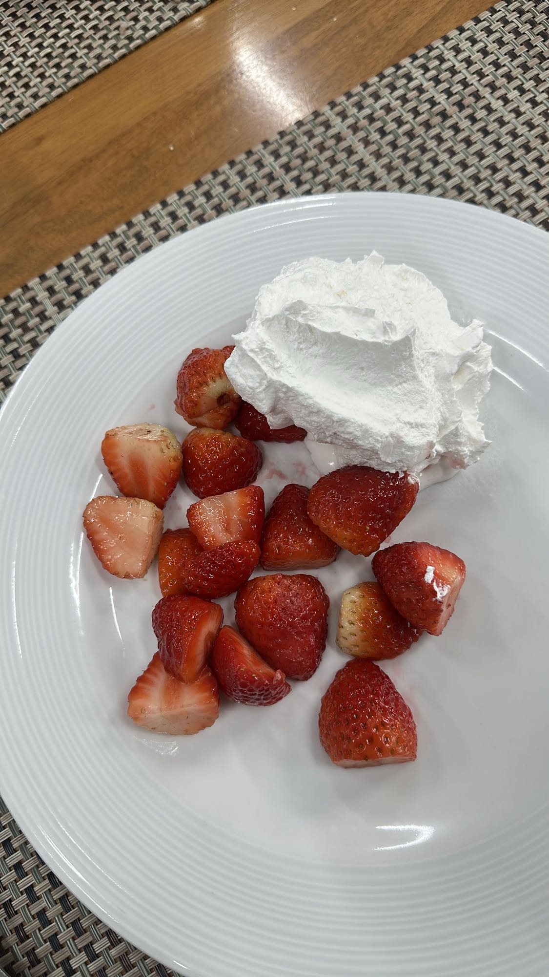 Morangos com chantilly