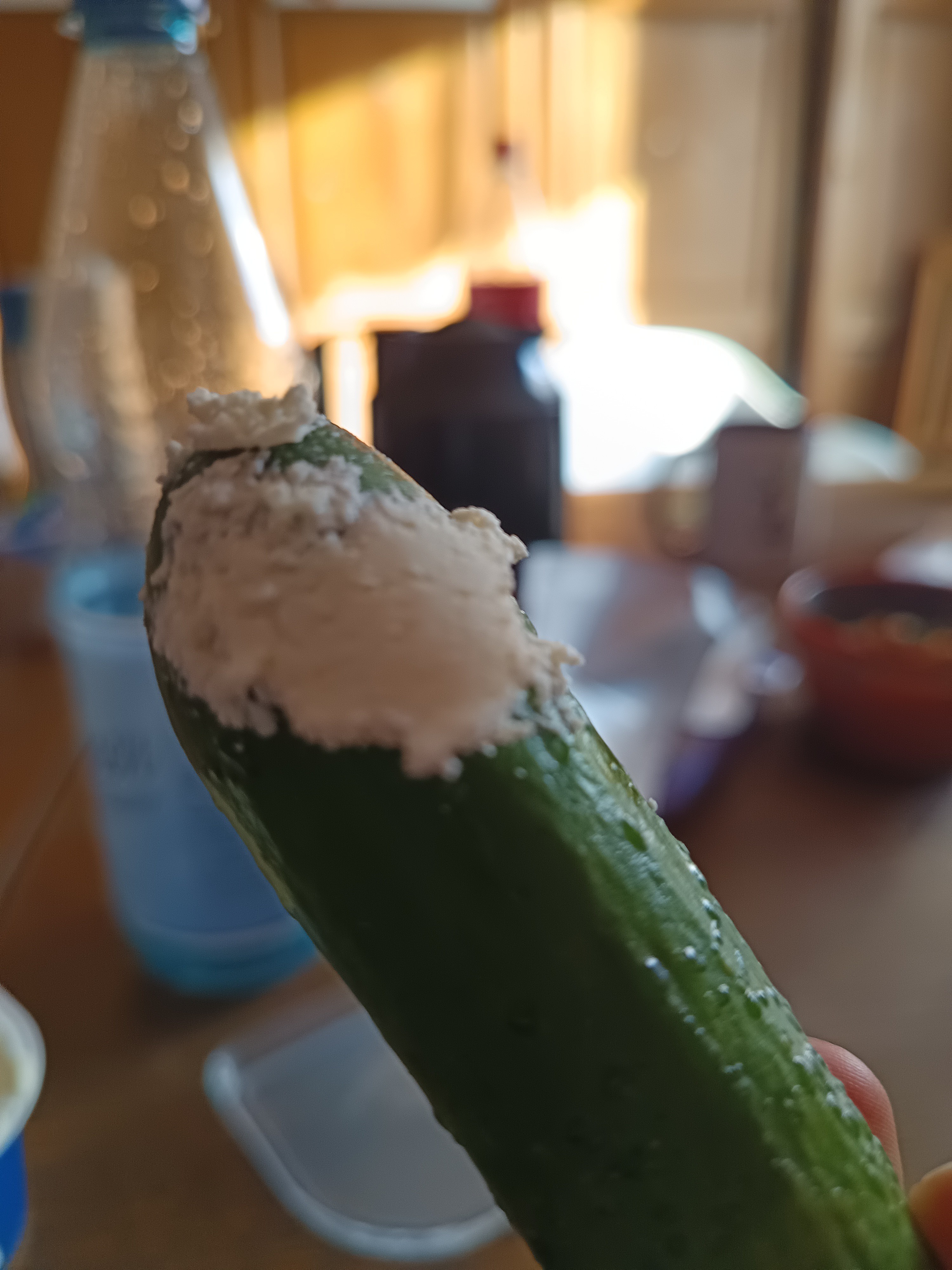 Komkommer met roomkaas