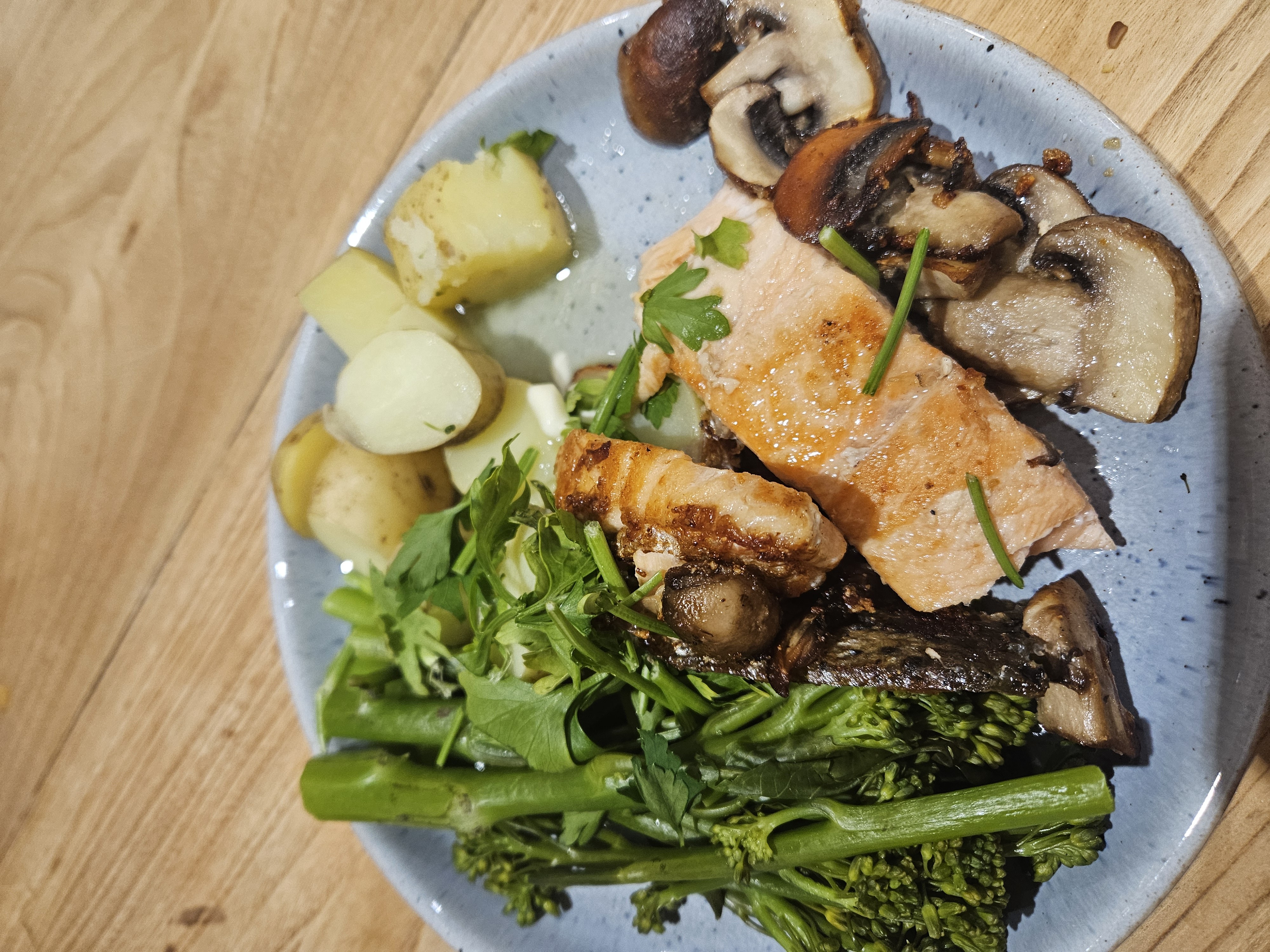 Salmon Veggie Plate