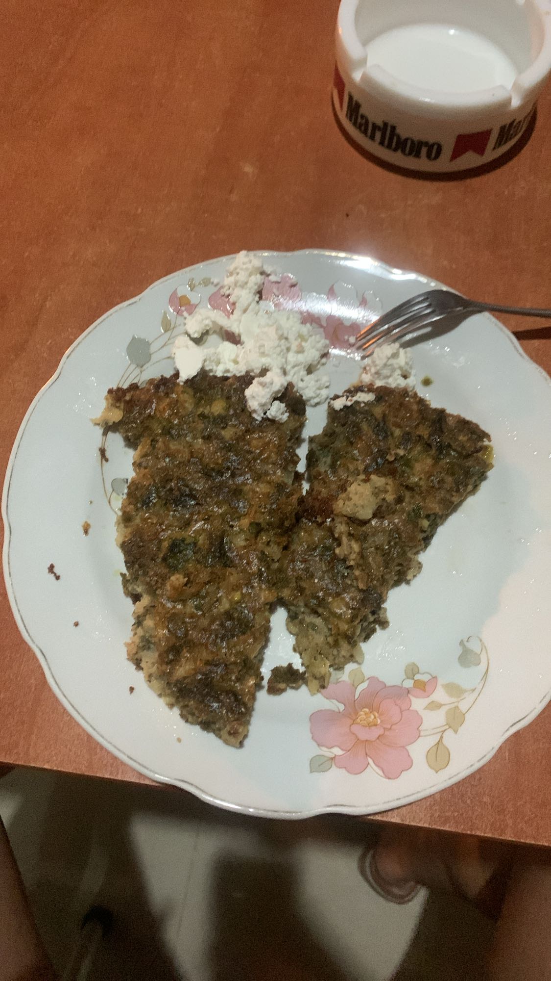 Herb patty with cottage cheese