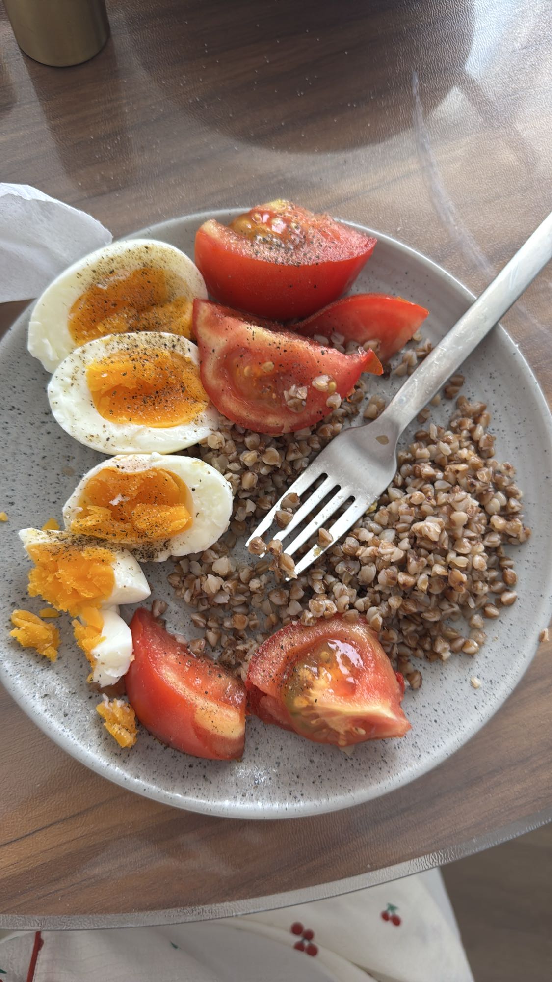 Eggs Buckwheat Tomato