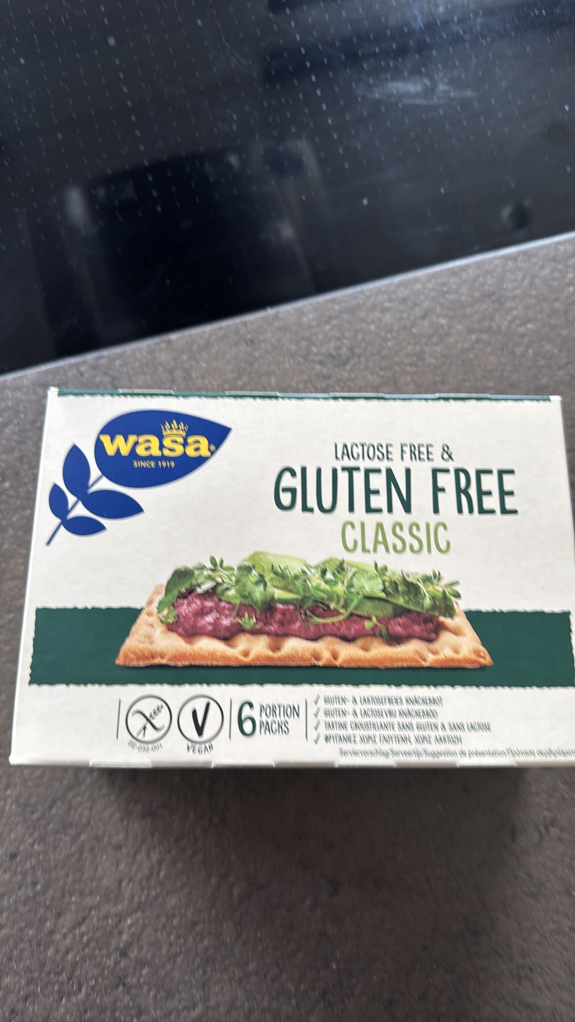 Gluten Free Knäckebrot