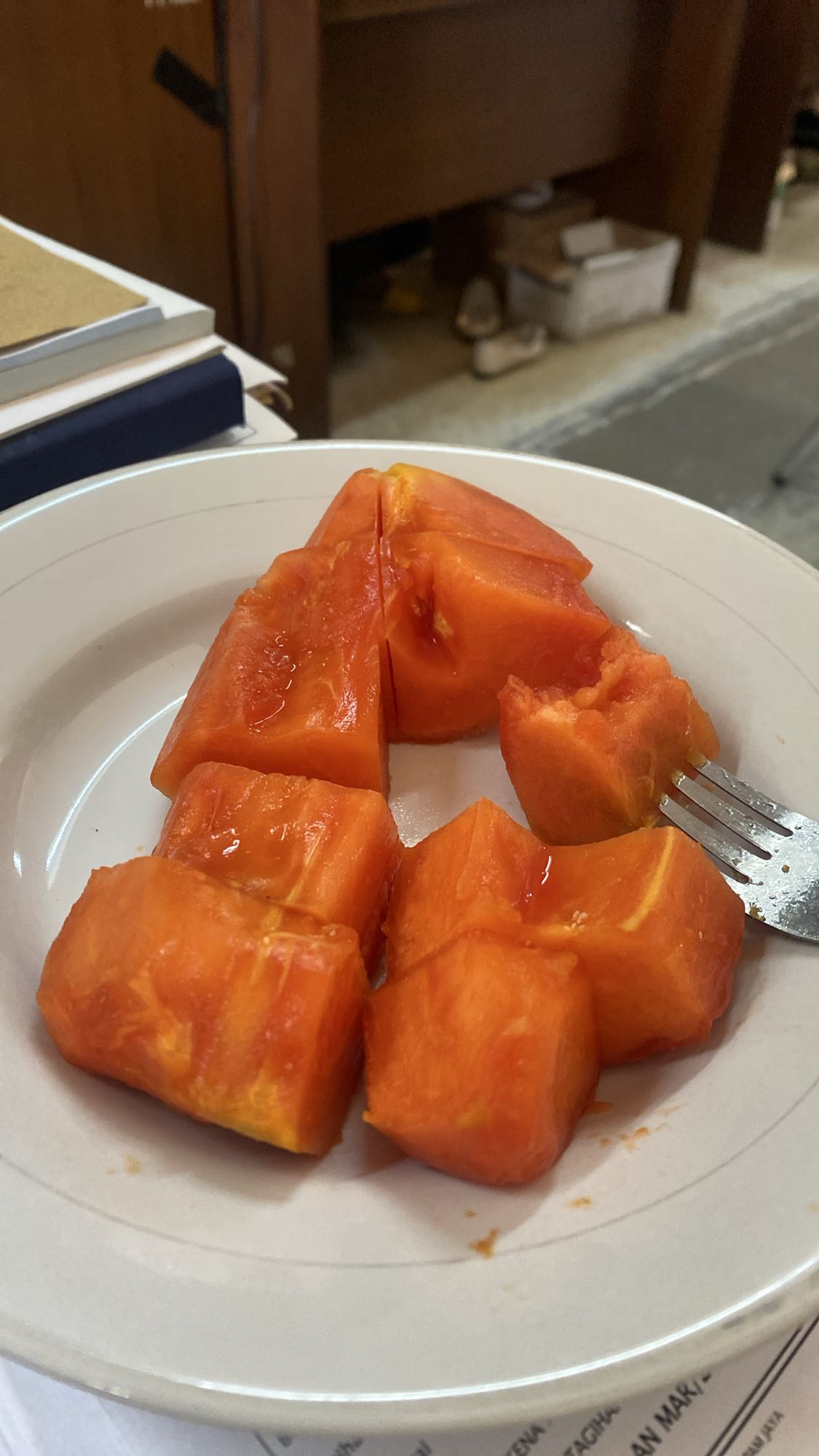 potongan pepaya segar