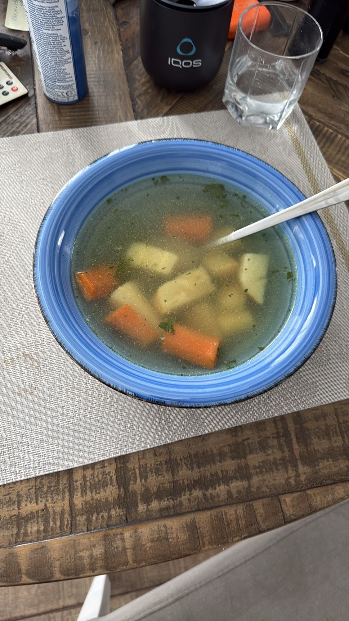 Supă clară de legume