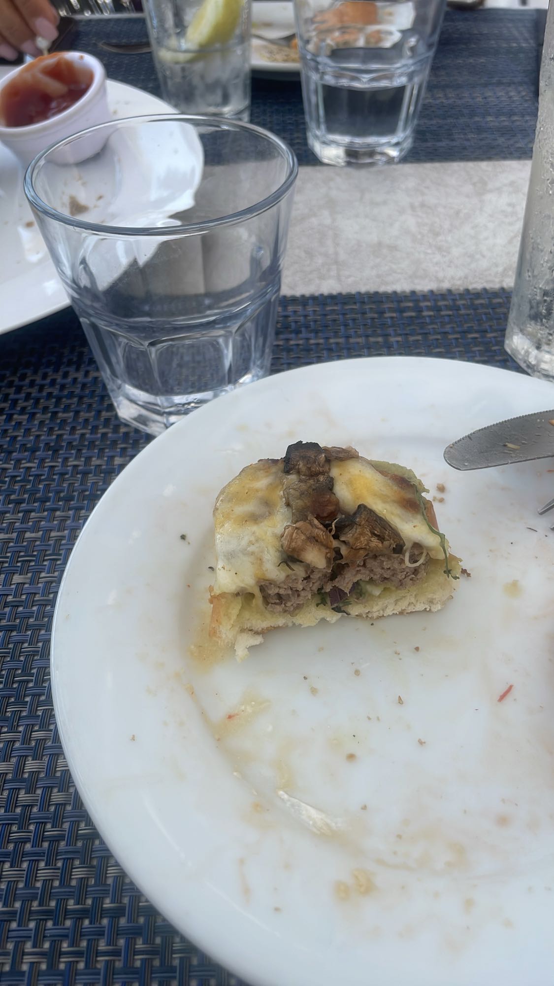 Mini Beef Burger Slice