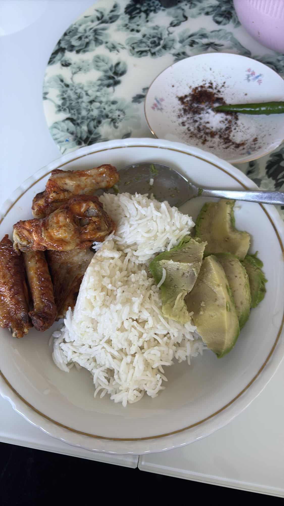 Chicken Rice with Avocado