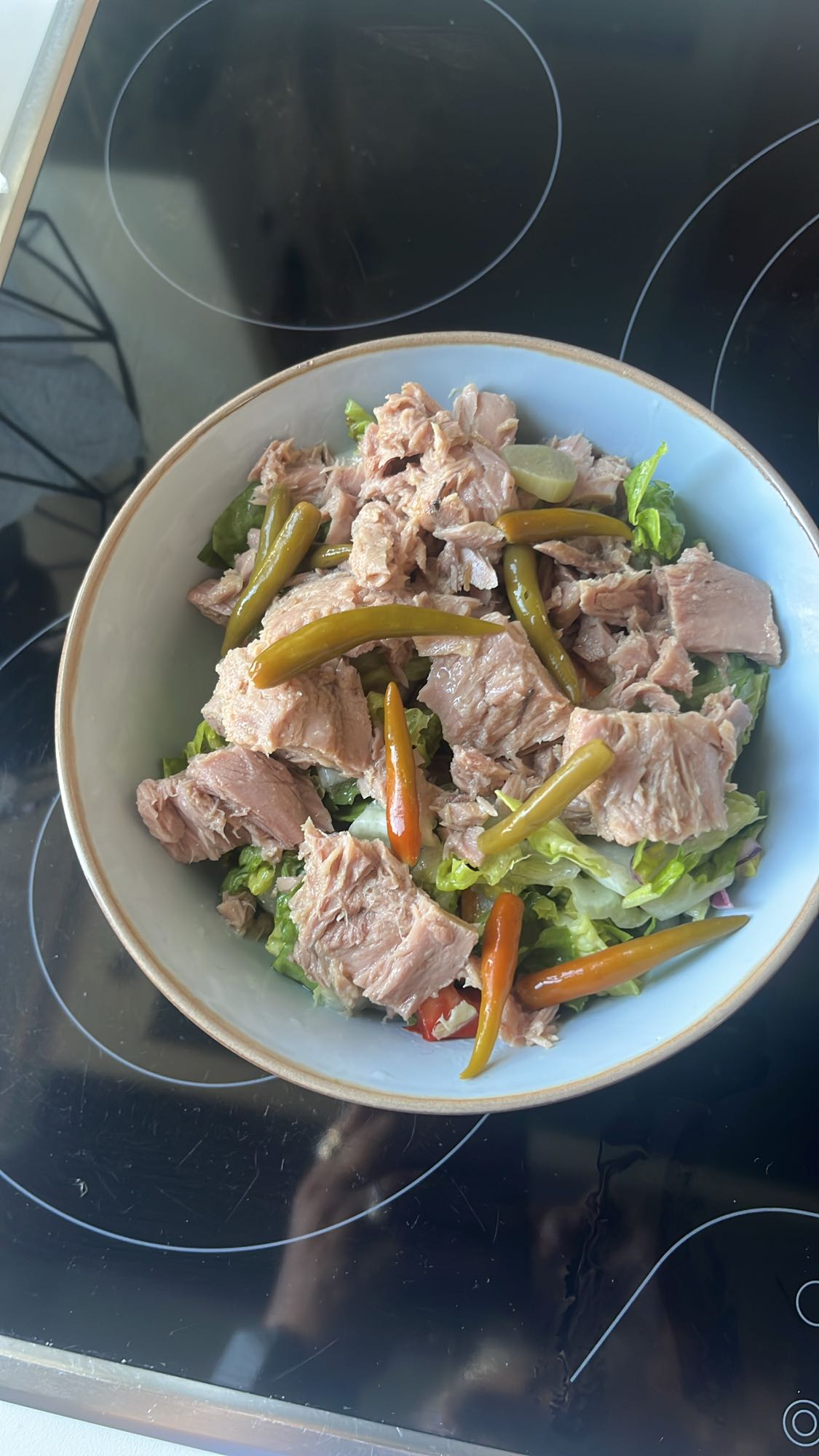 Tonbalıklı Biberli Salata