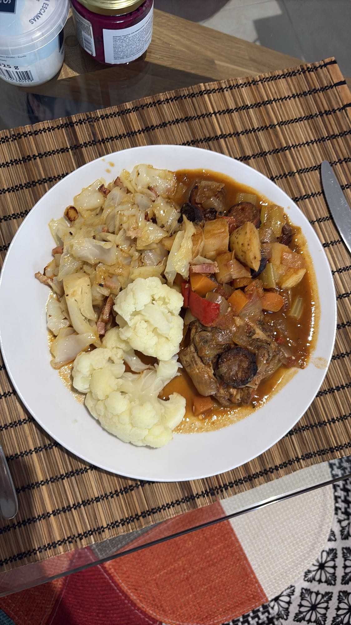 Stew with cabbage & chicken chorizo