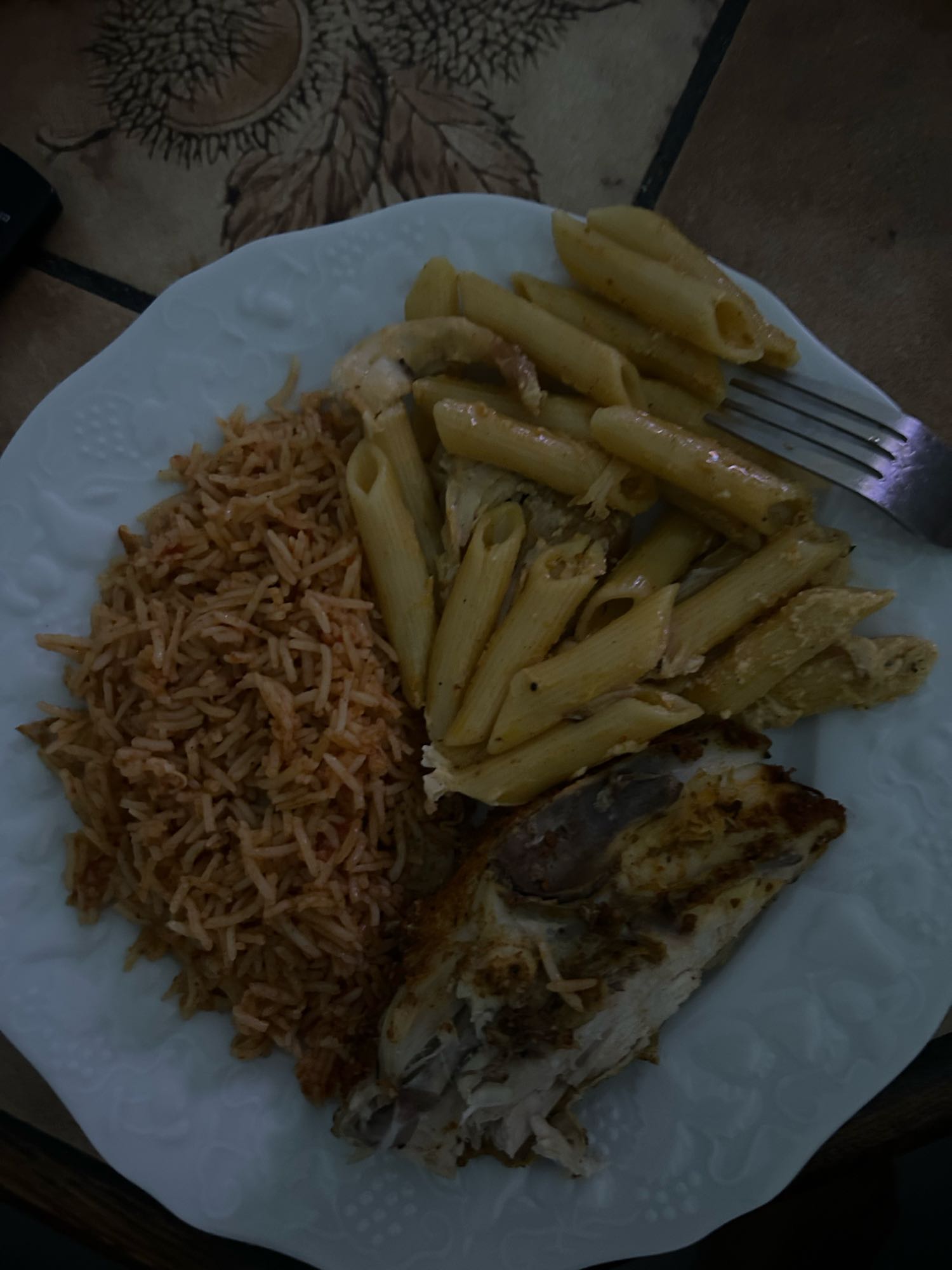 Poulet, pâtes et riz