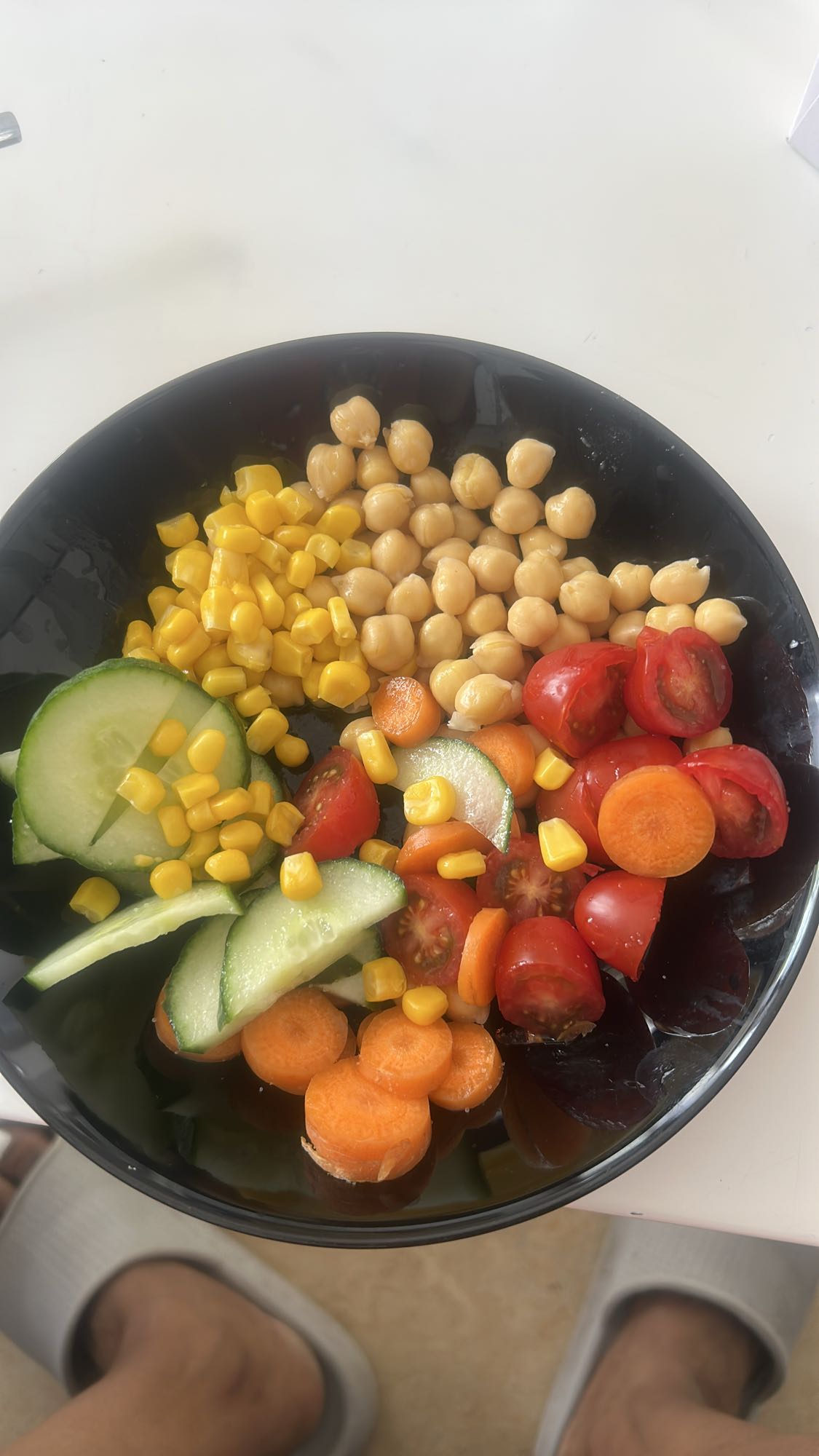 Kichererbsen-Gemüse-Salat