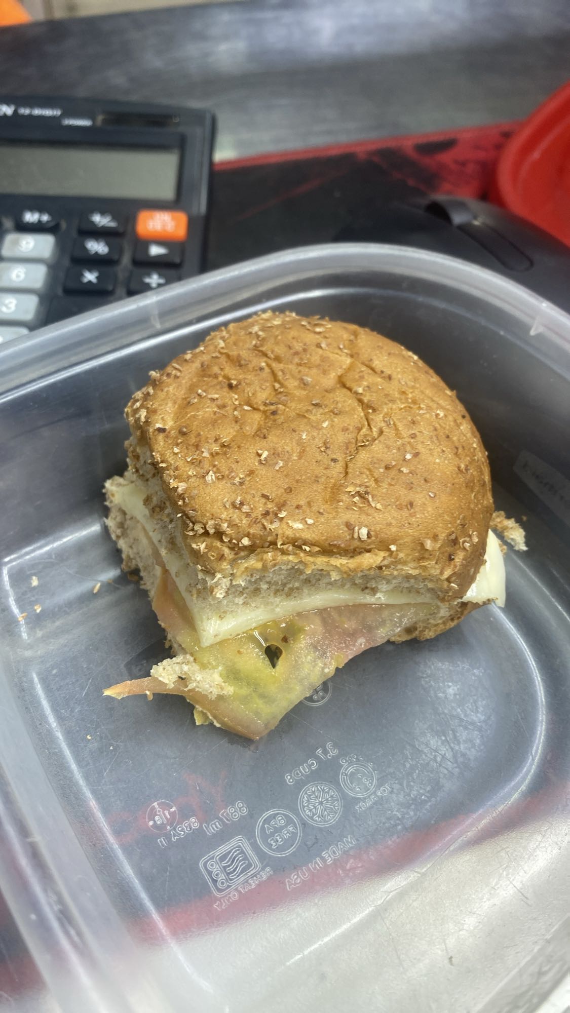 sándwich integral jamón y queso