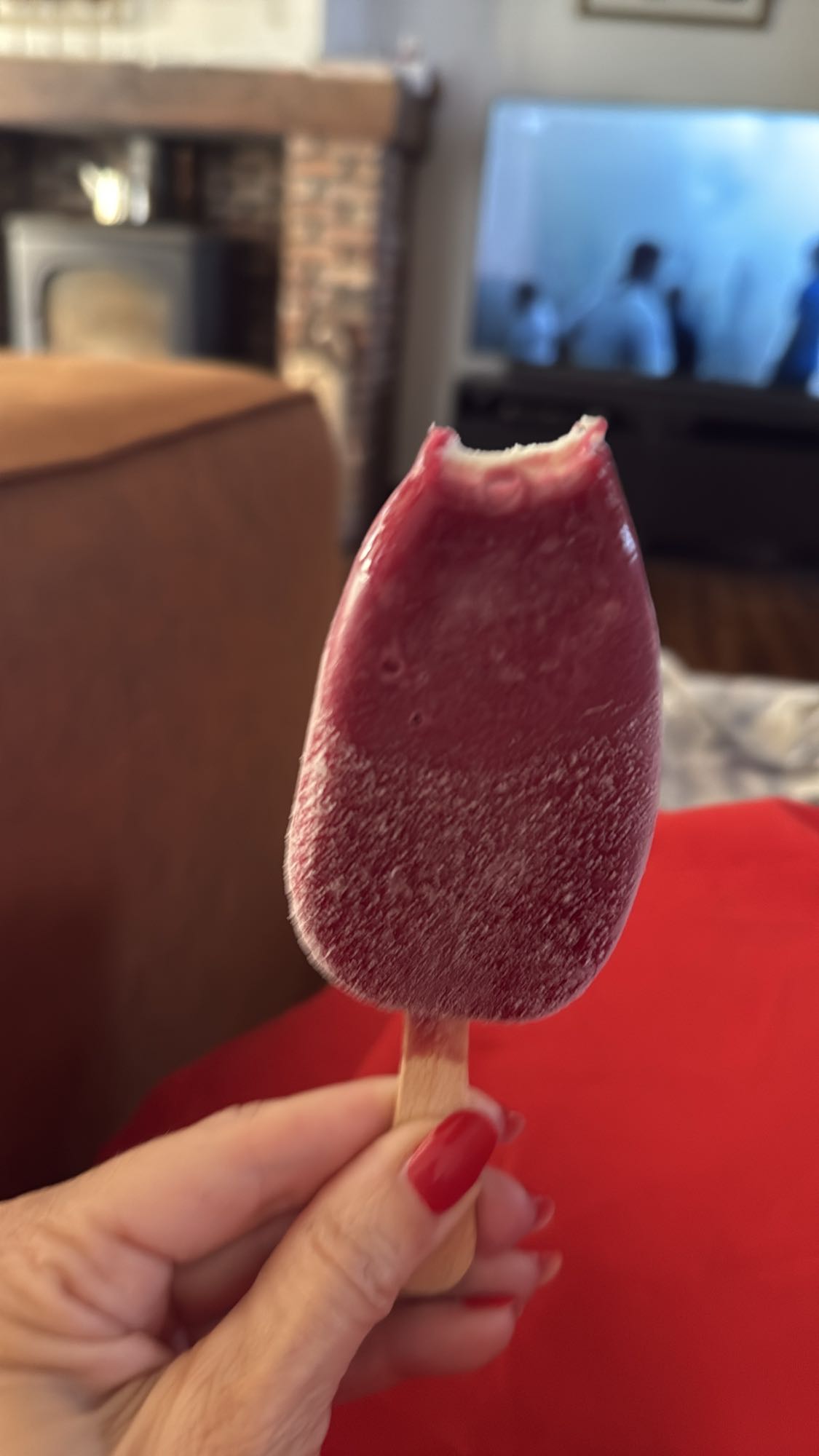 fruitijsje op stokje