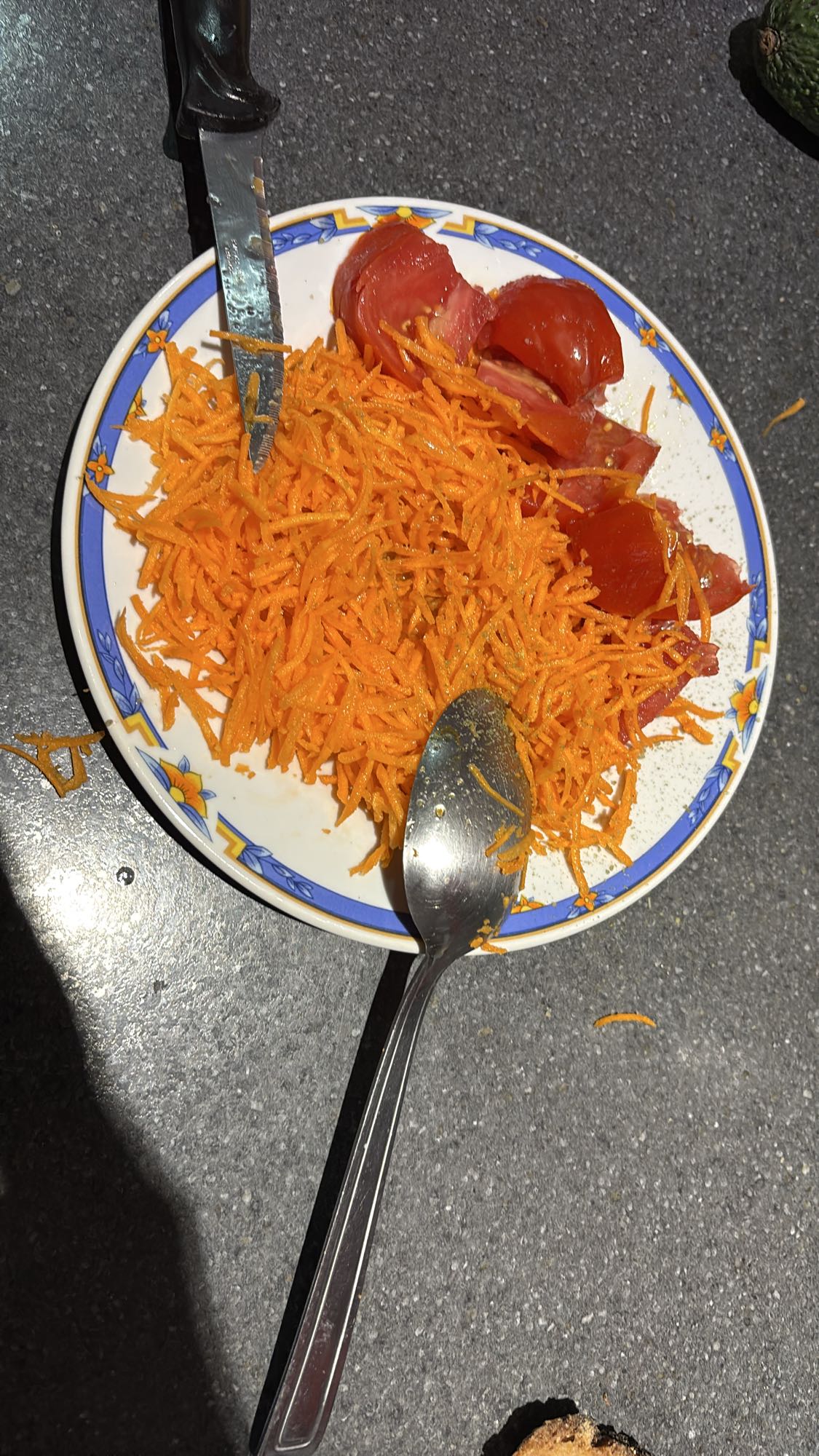 Salade carottes tomates