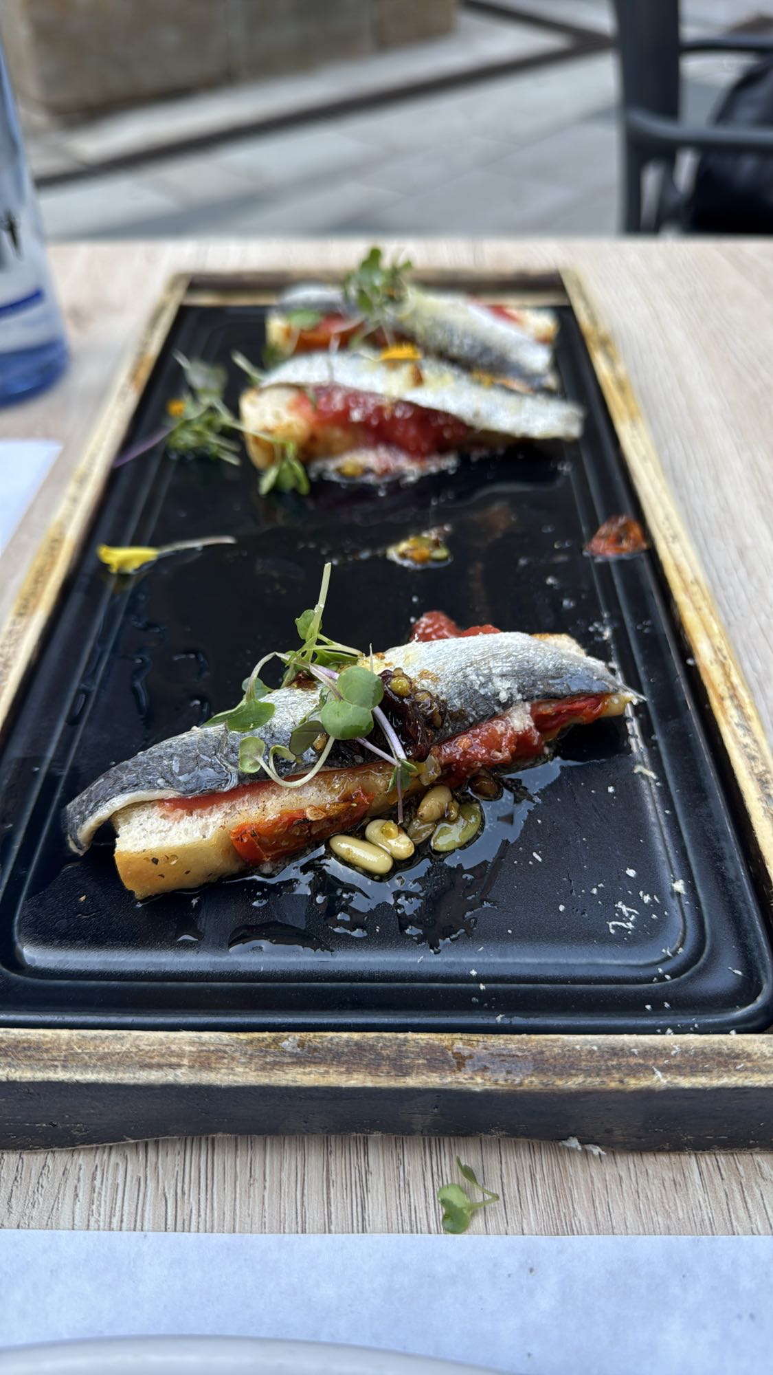 Tosta de sardina y tomate