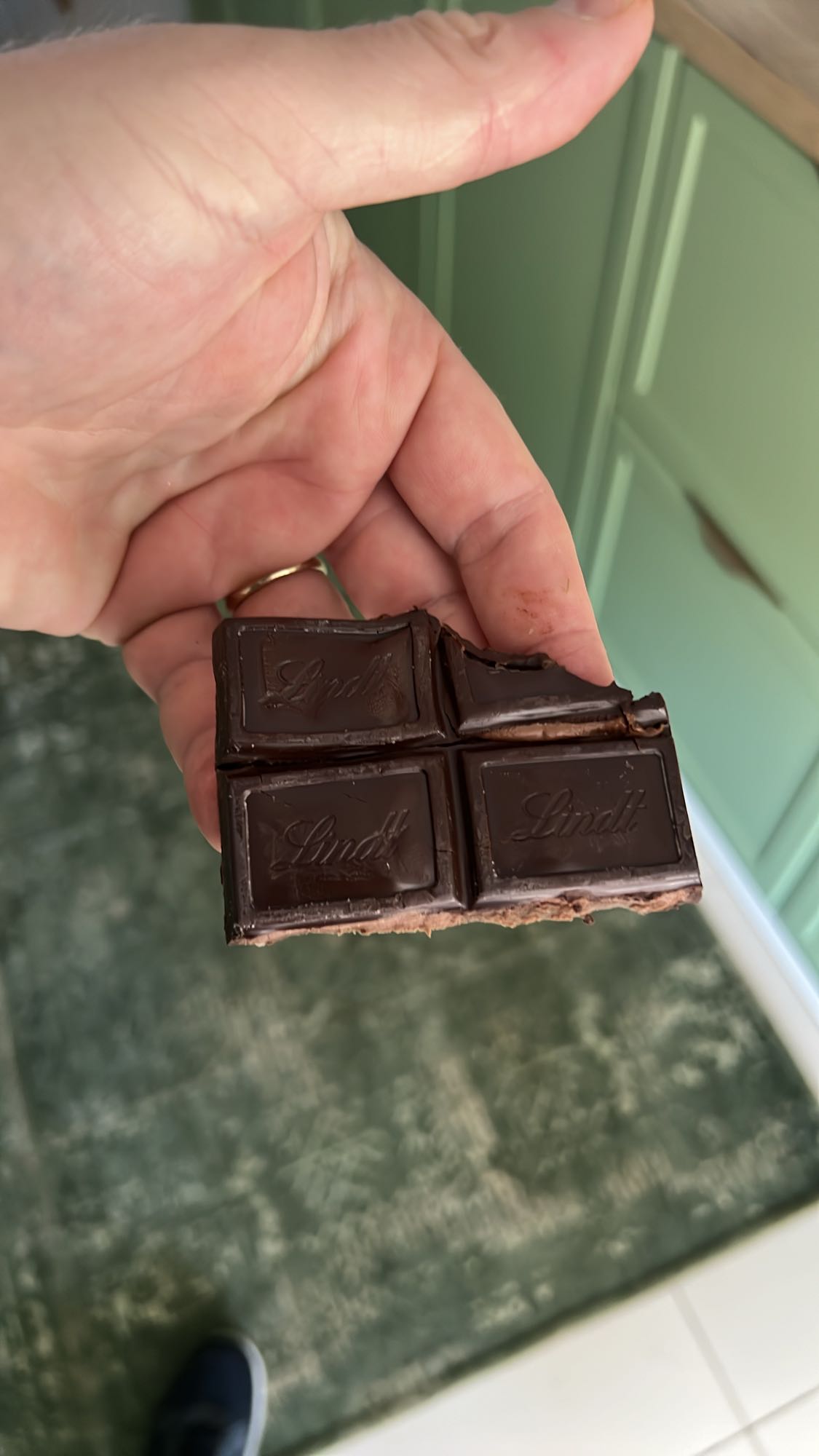 Ciocolată neagră Lindt