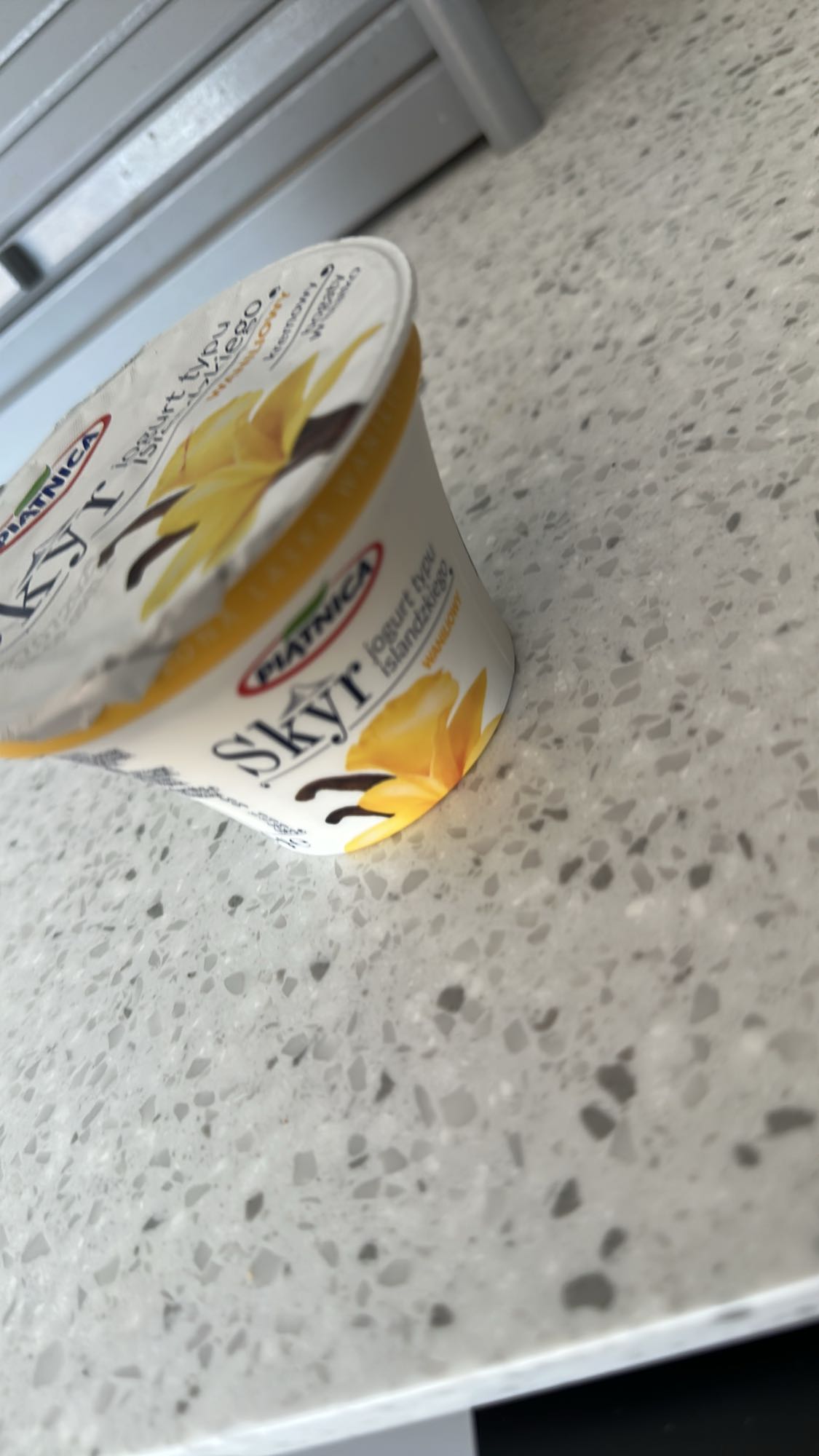Skyr waniliowy