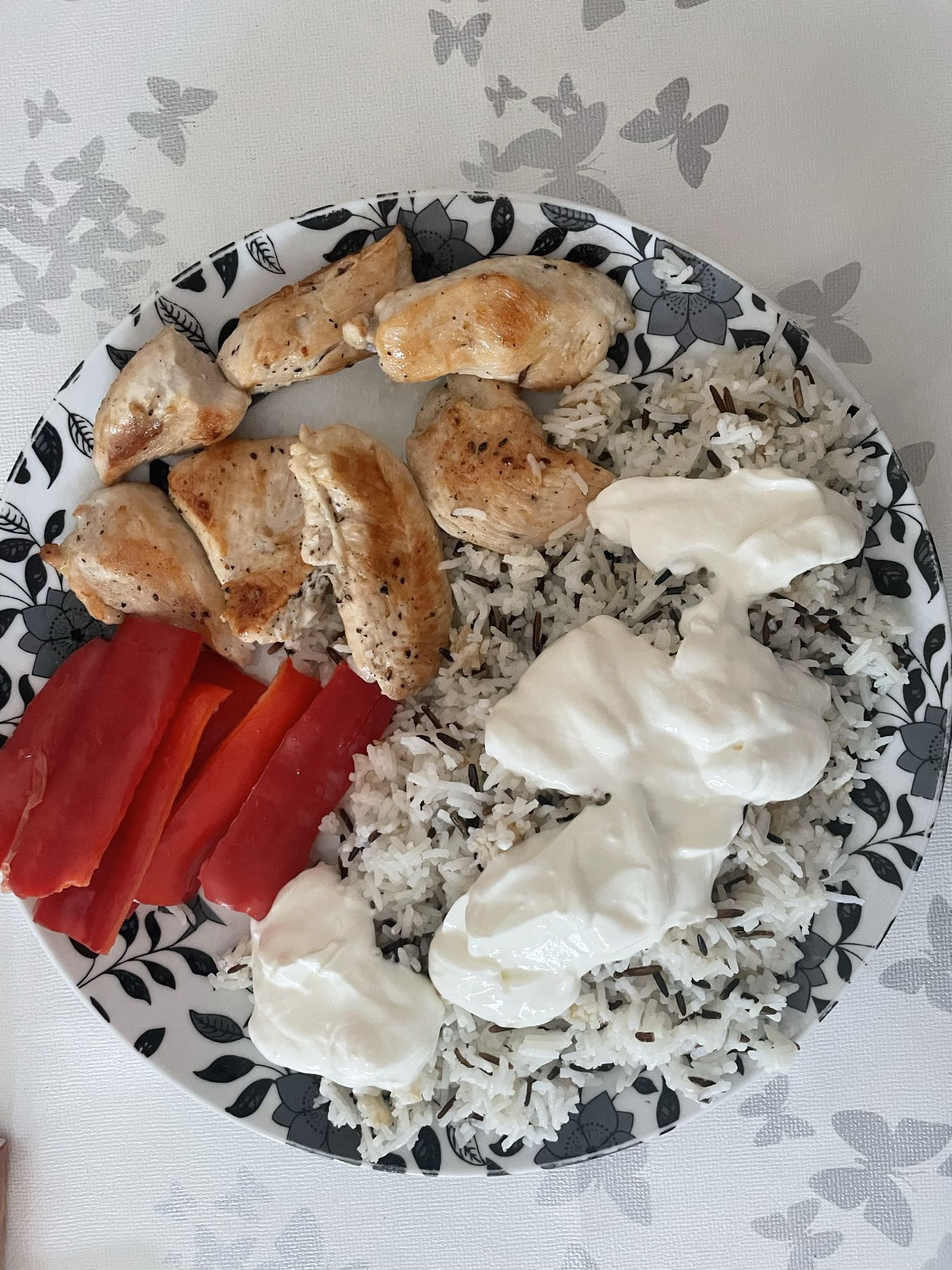 Hähnchen mit Basmatireis und griechischem Joghurt