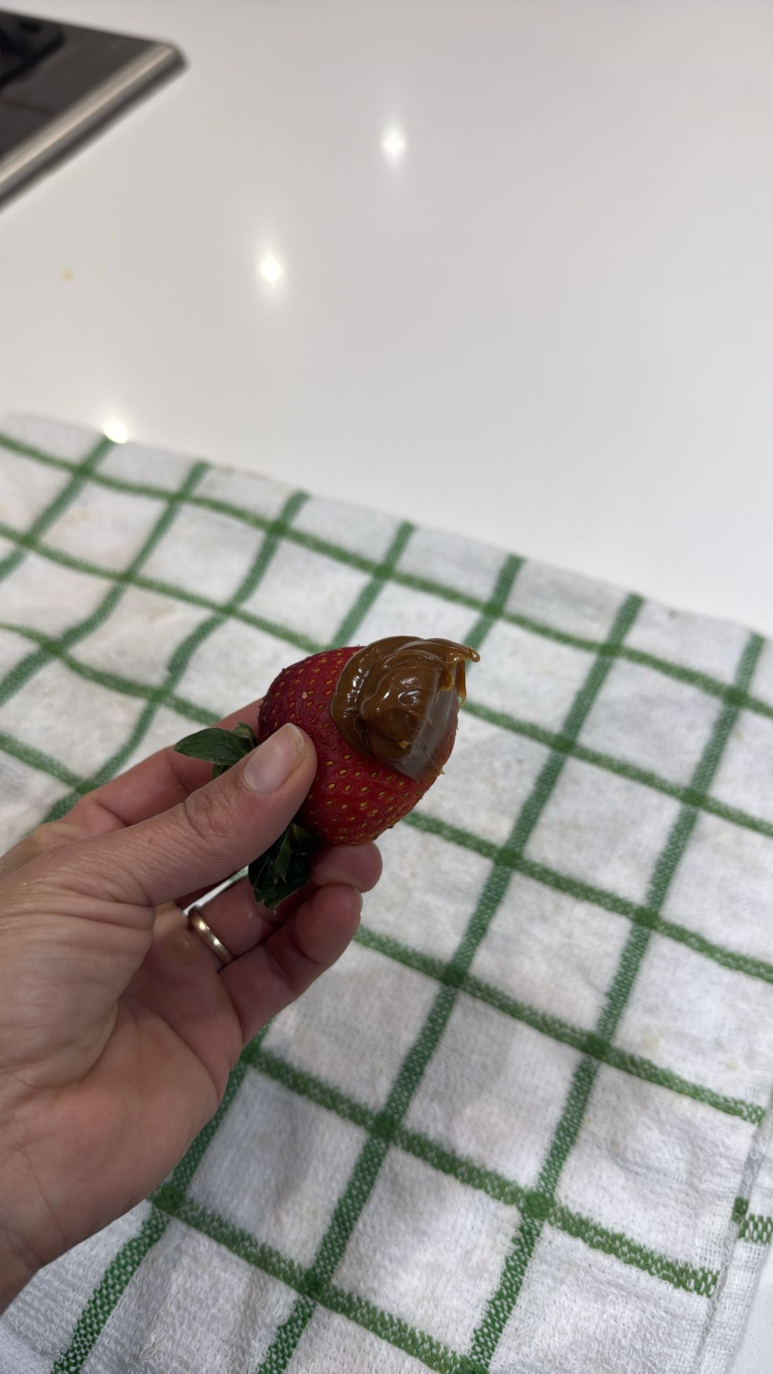 Fresa con dulce de leche