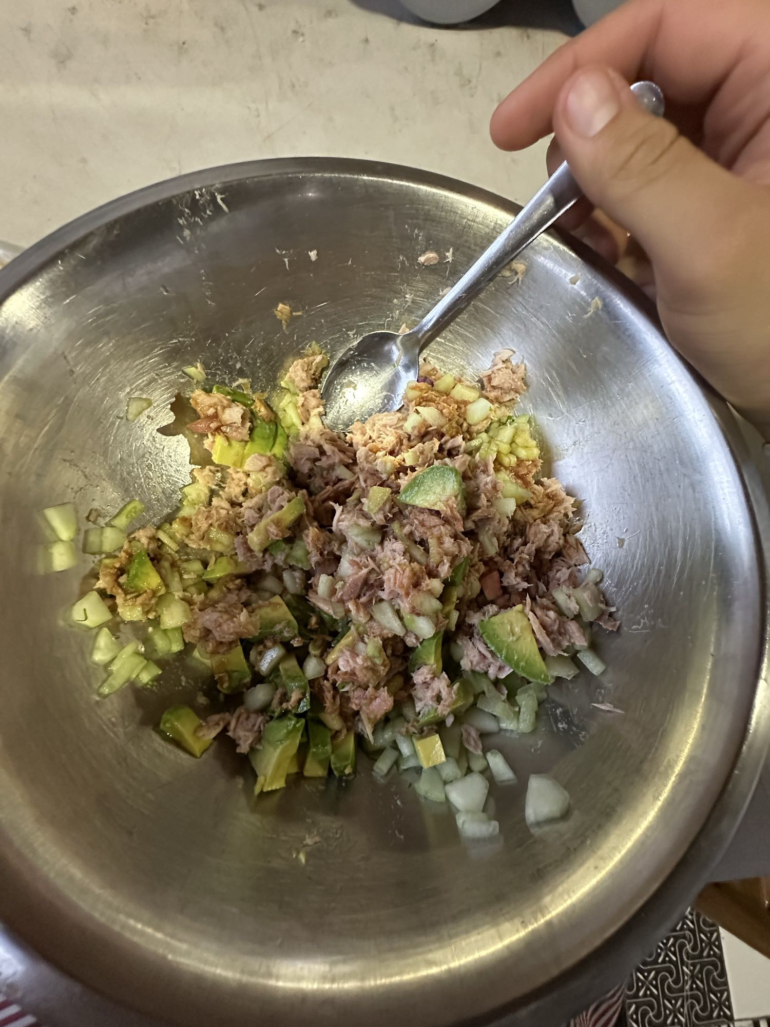 Ensalada de atún y pepino