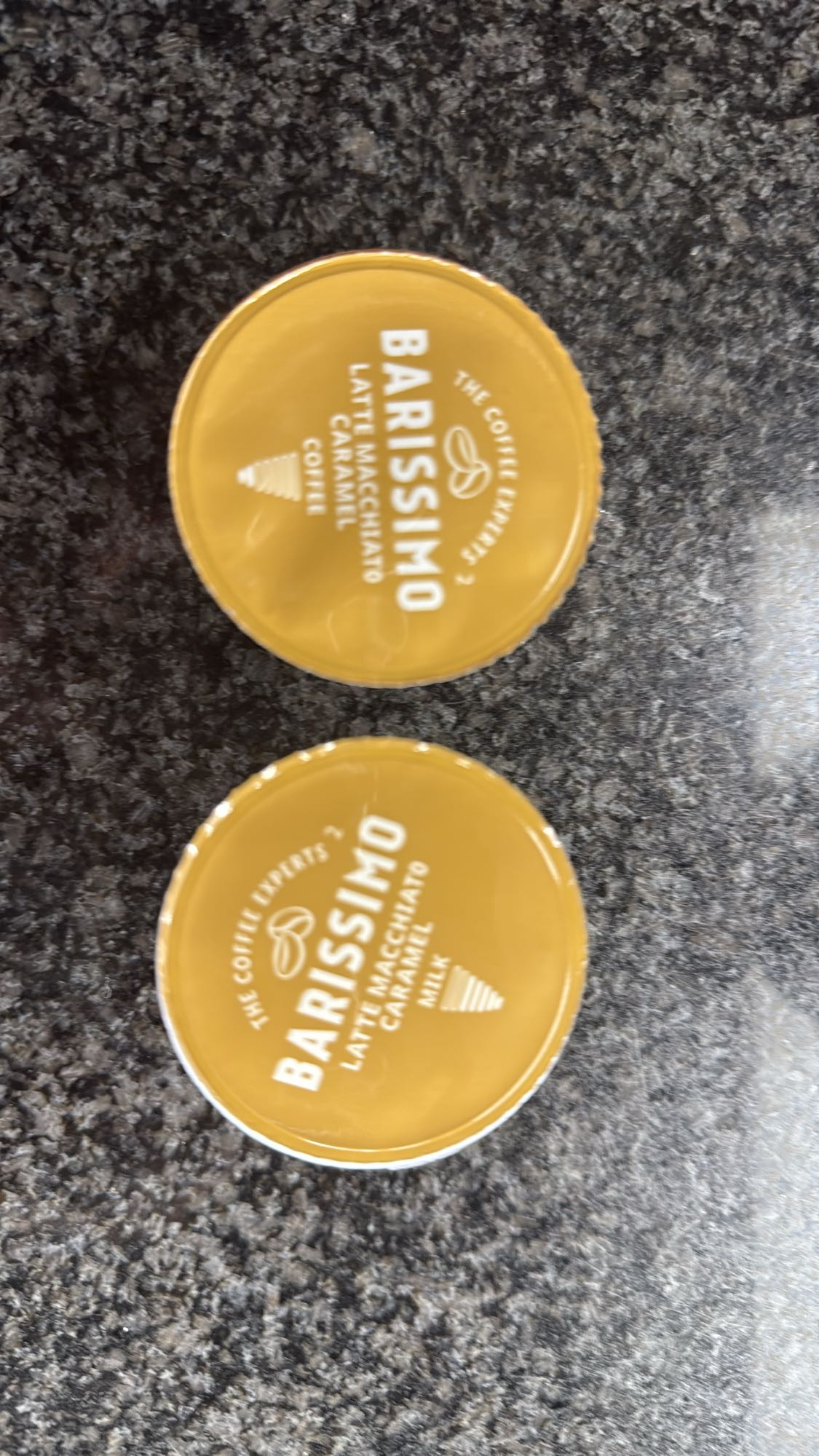 Latte macchiato caramel cups