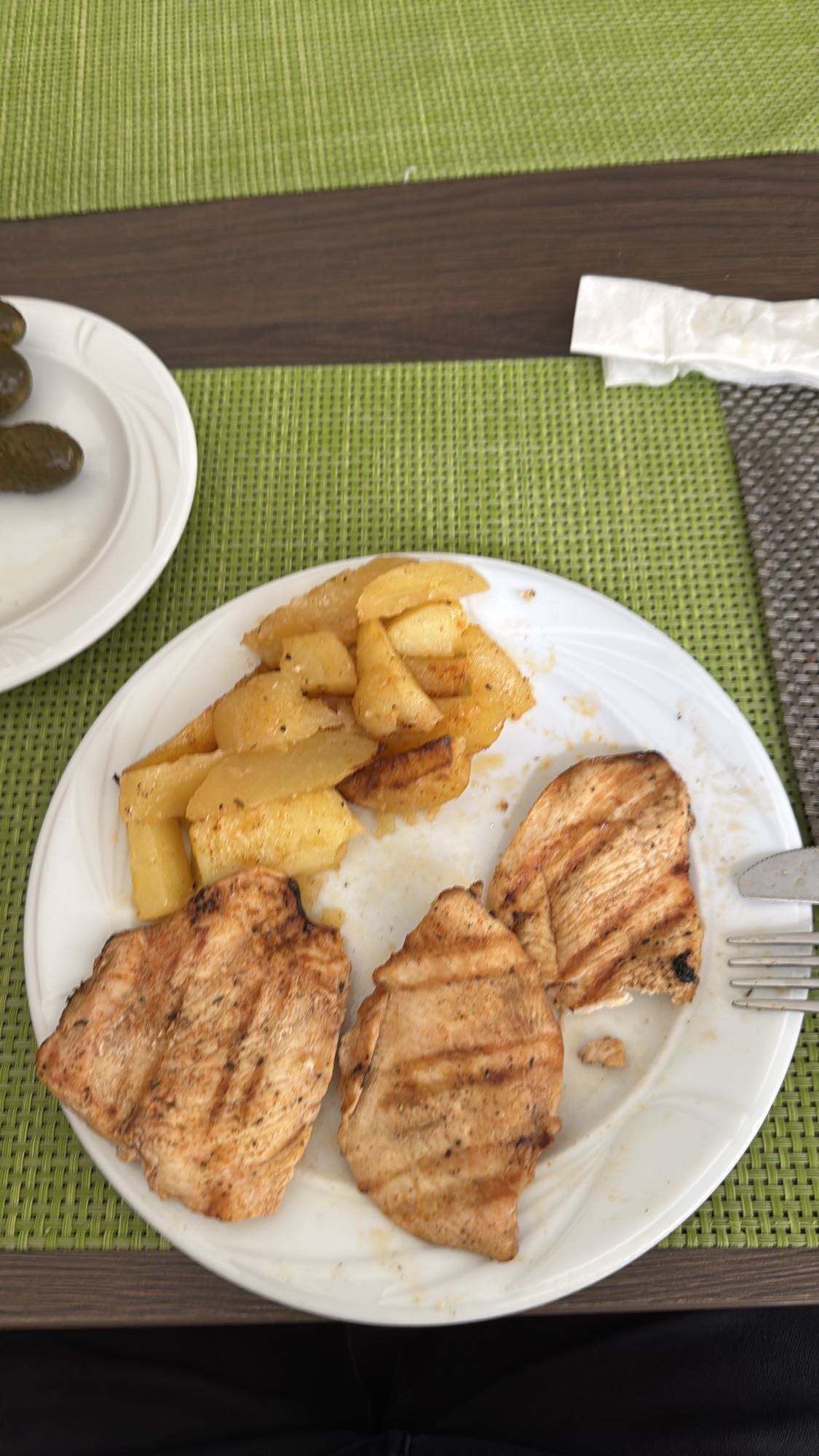 Grillezett csirkemell krumplival