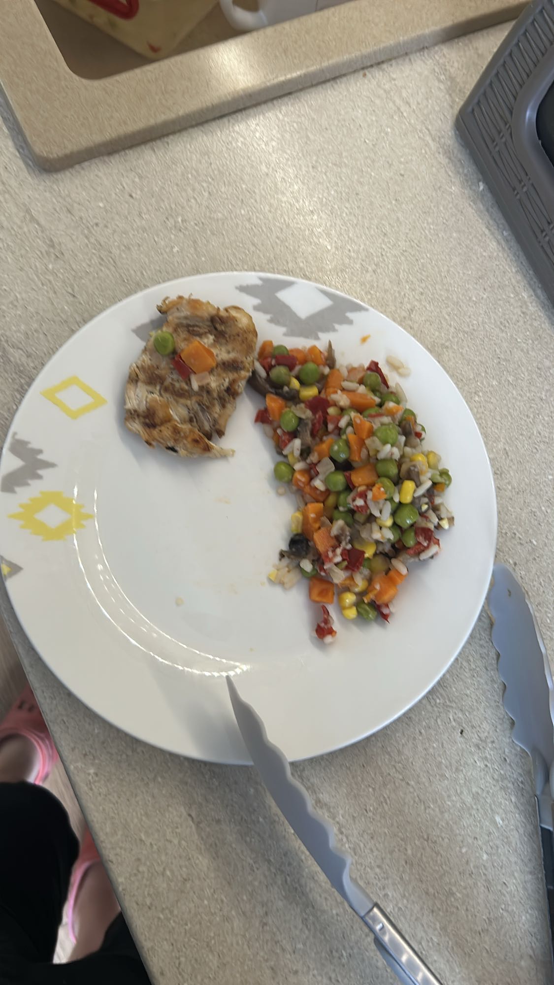 Piept pui cu legume orez