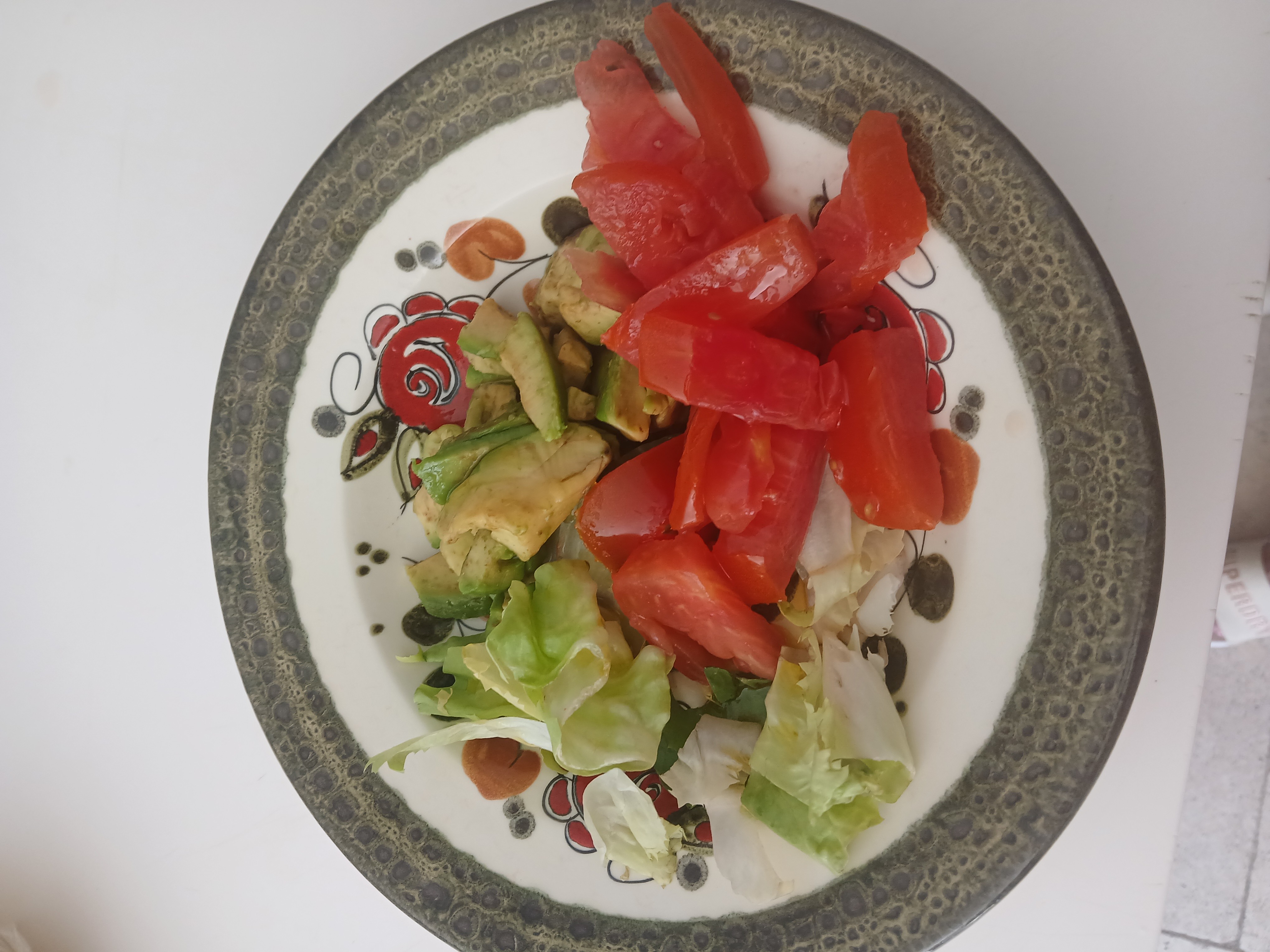 Salade avocat tomate