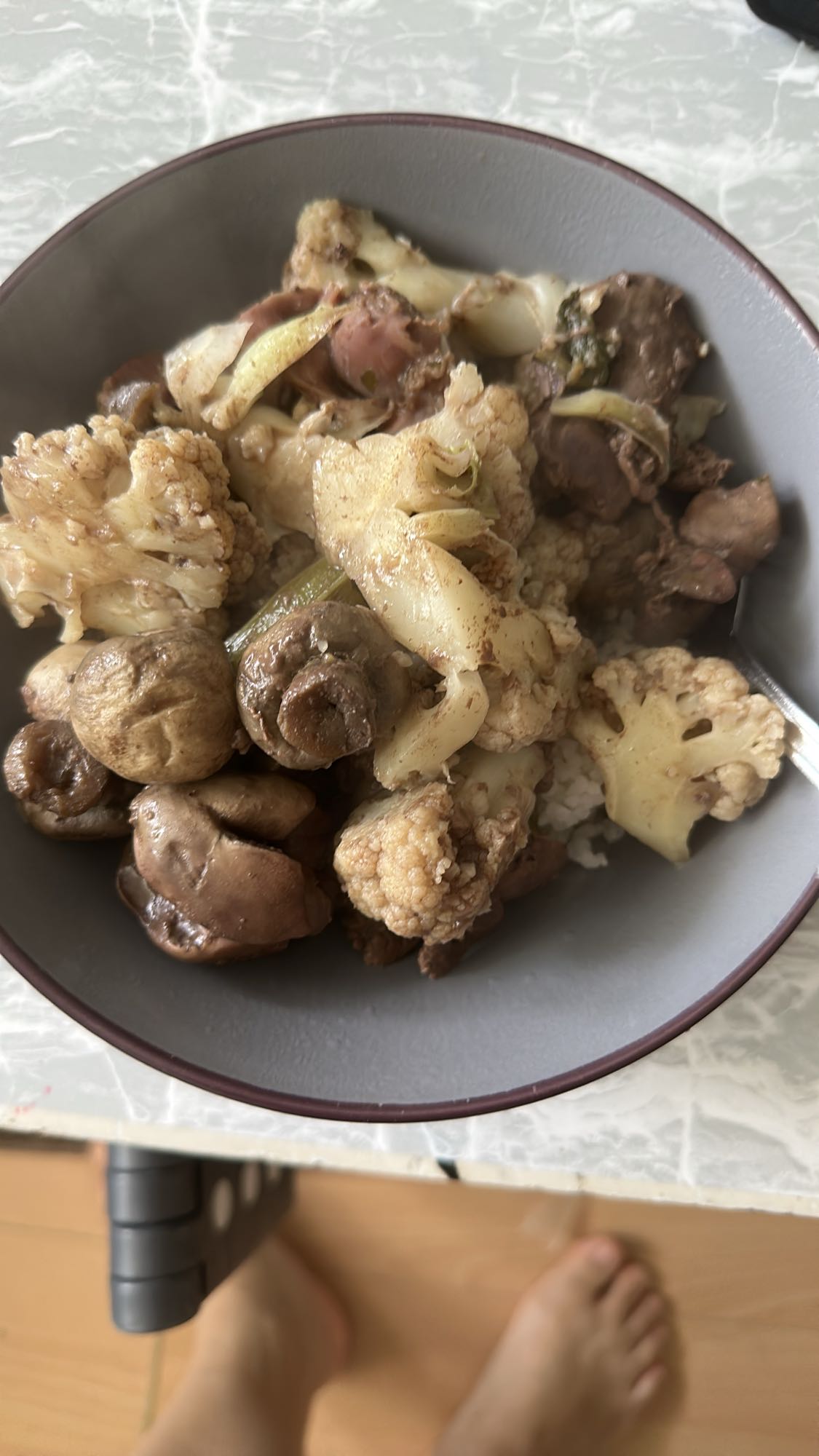 Karnıbaharlı ciğer sote