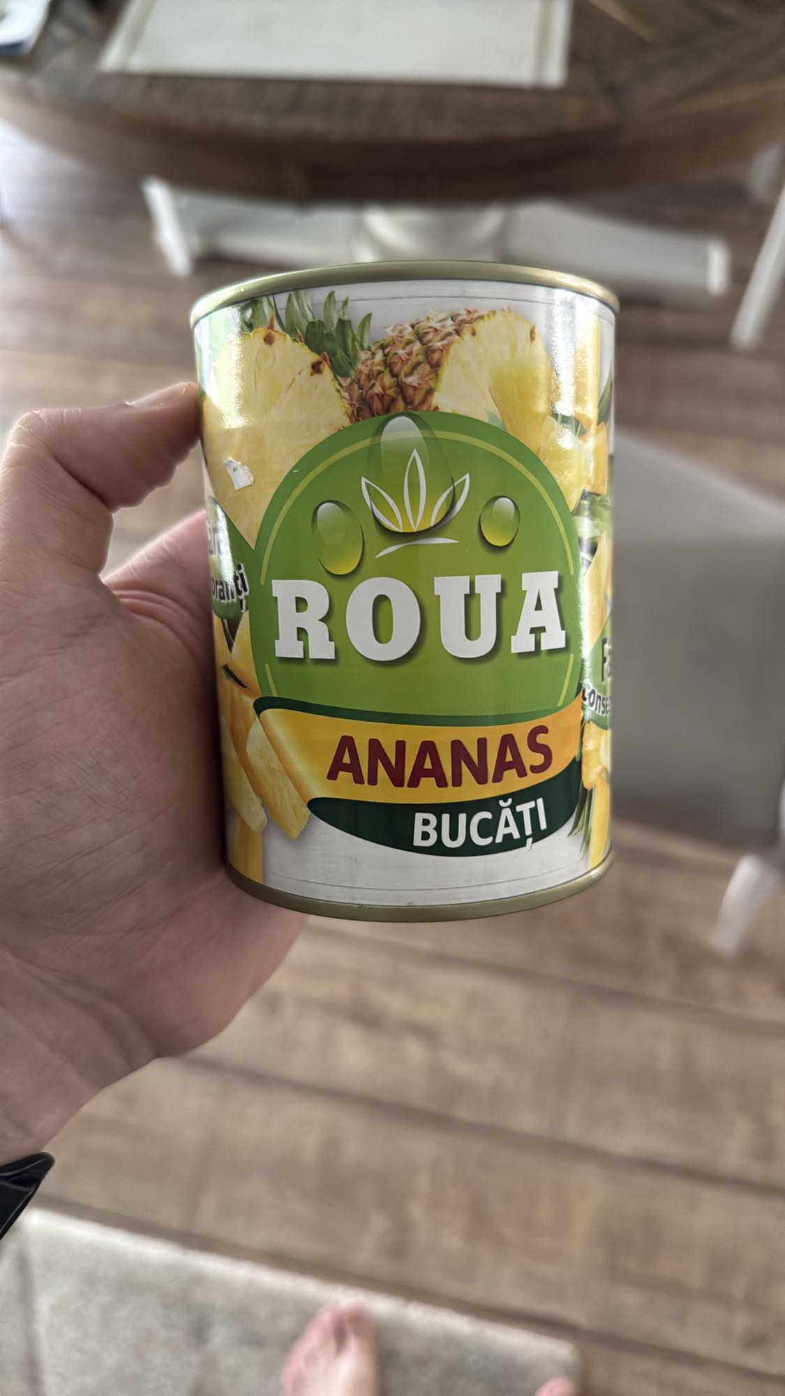 Ananas la conservă
