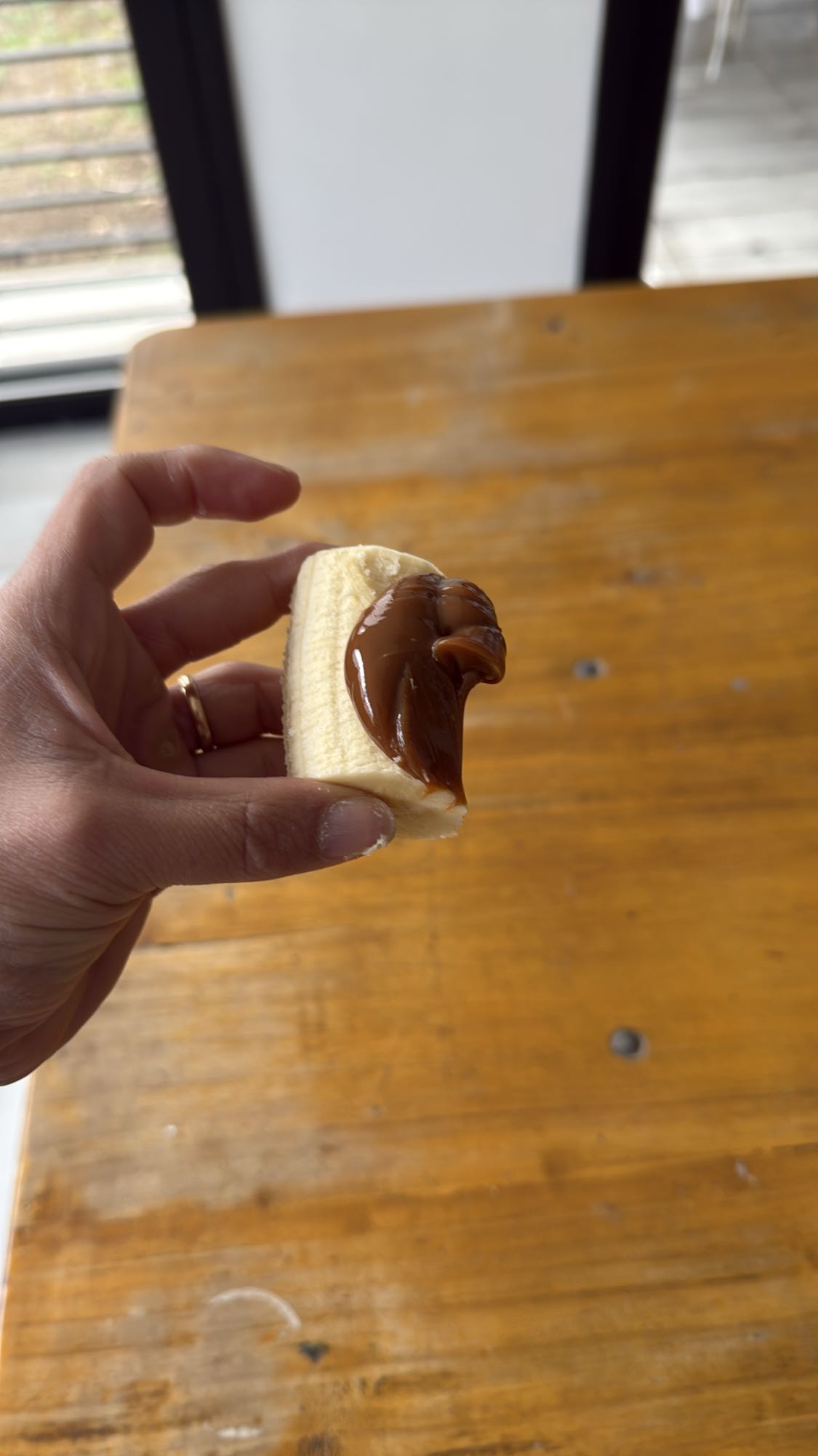 Banano con crema dulce