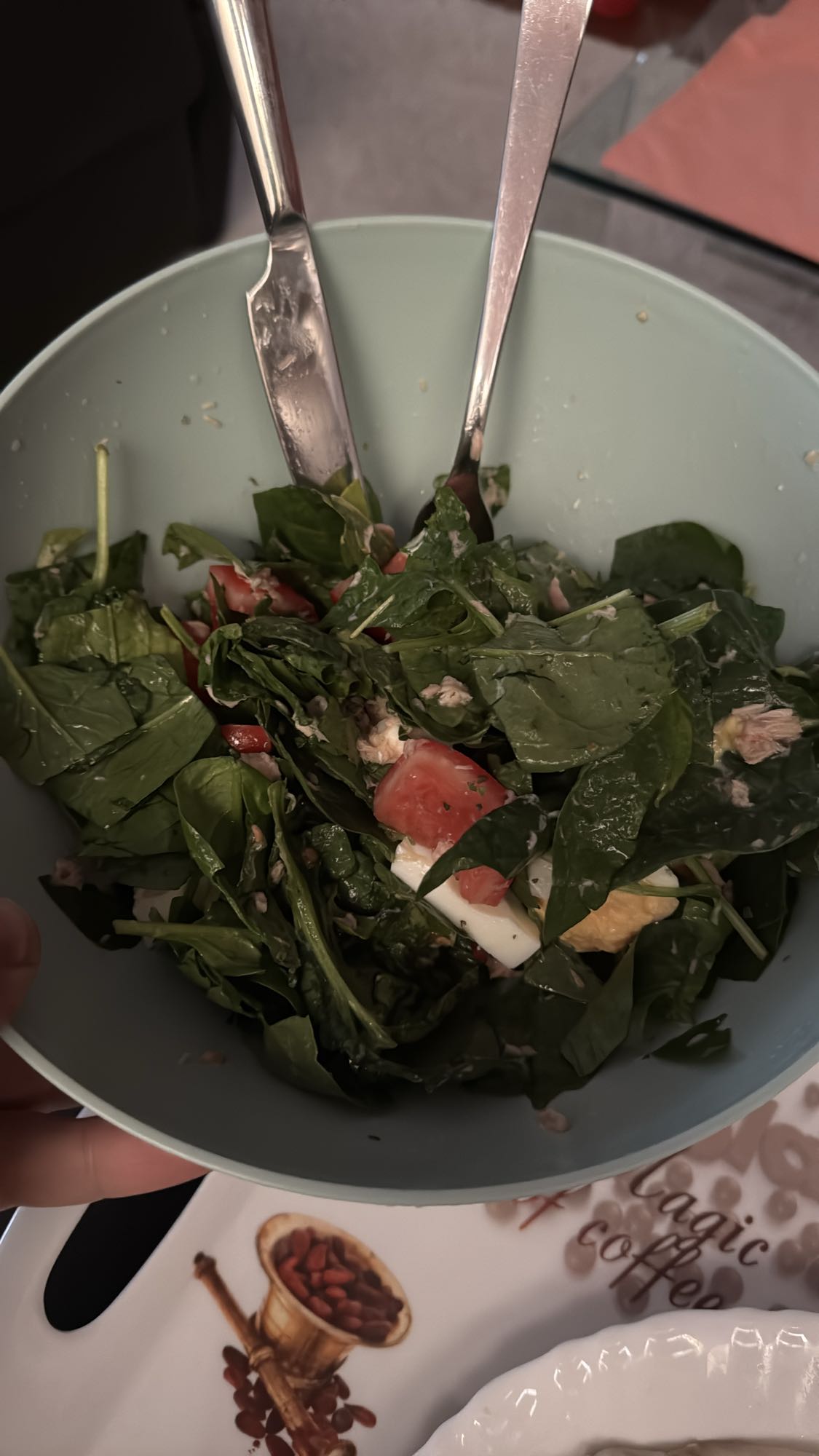 ensalada de espinaca y huevo