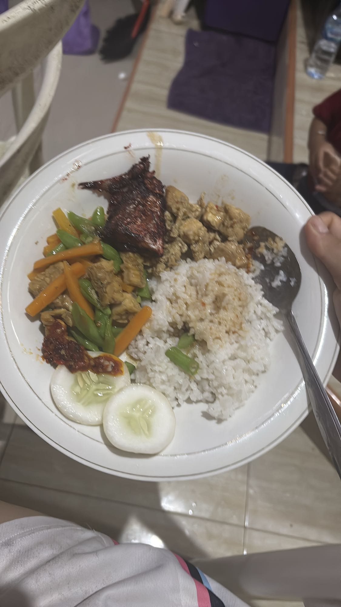 Rice with tempeh and chicken